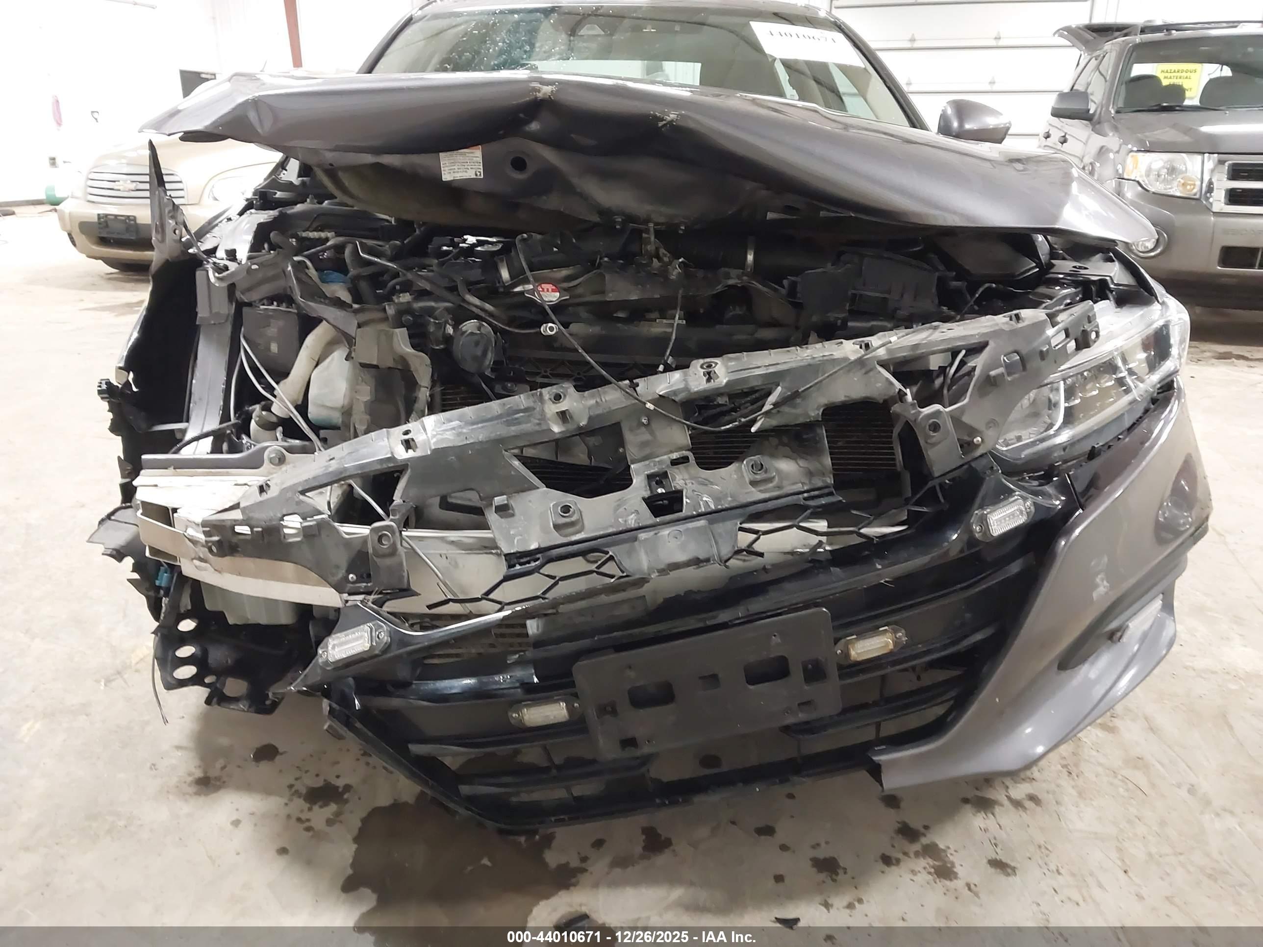HONDA ACCORD image 6