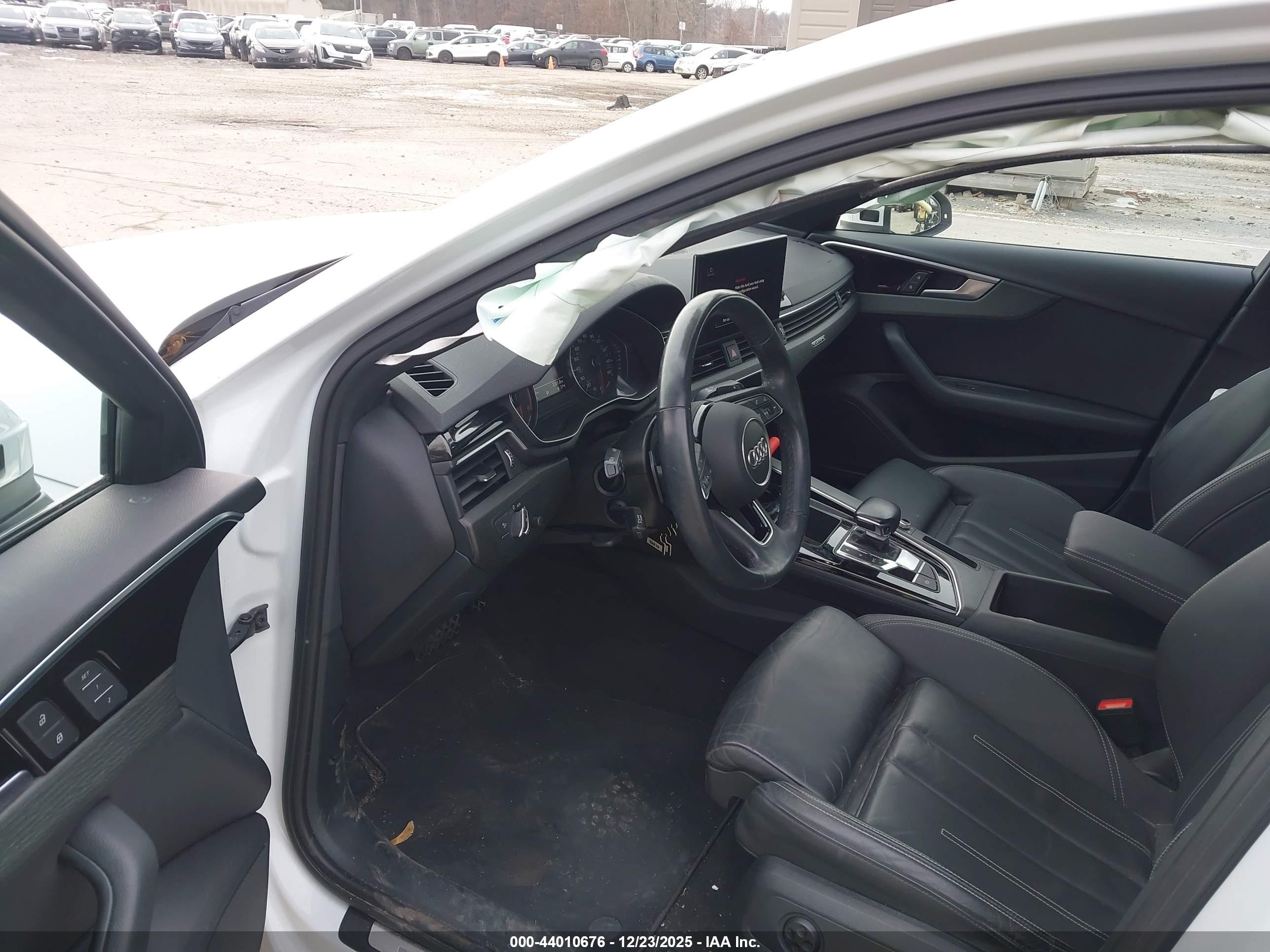 AUDI A4 image 5