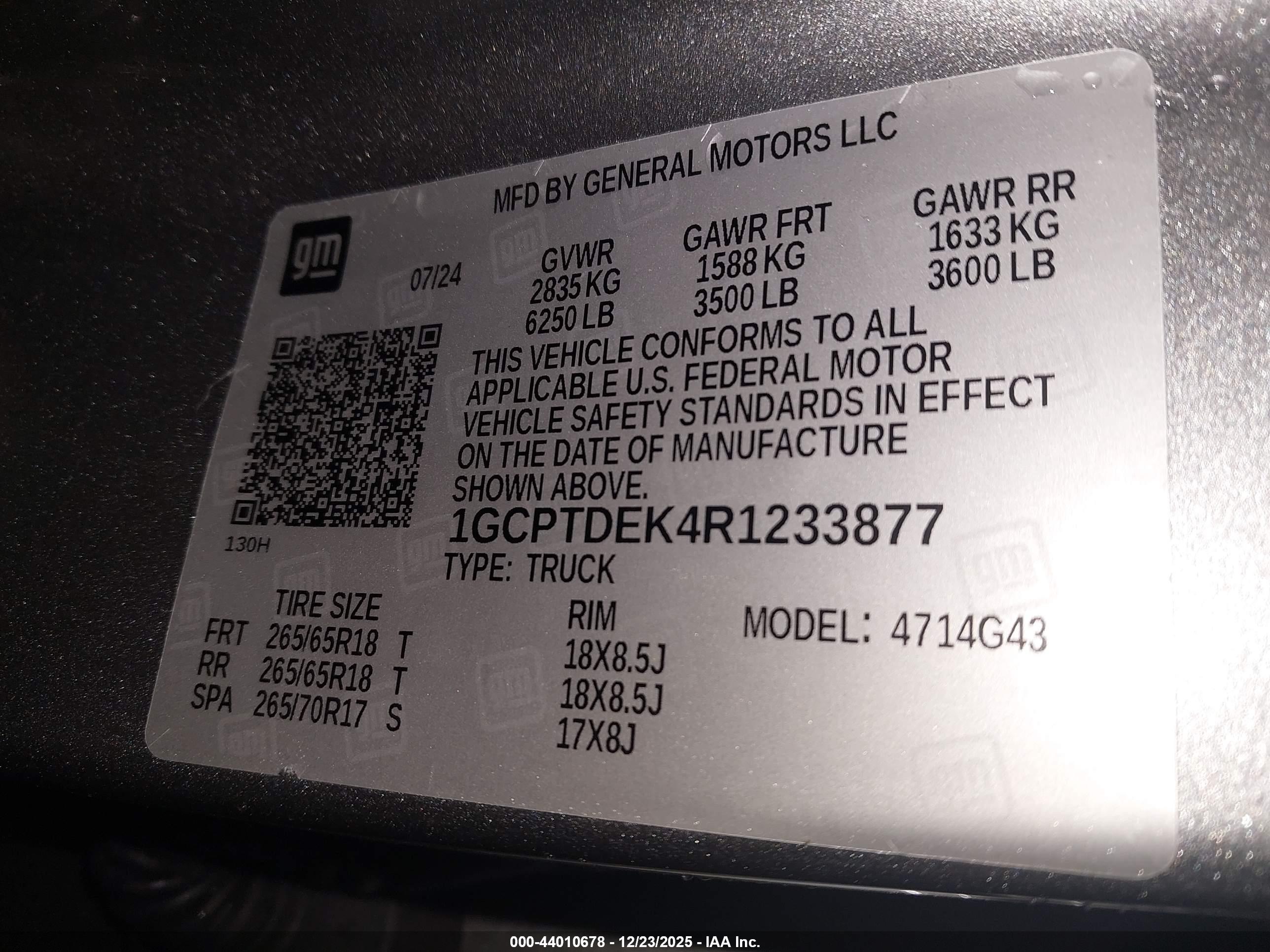 CHEVROLET COLORADO image 9