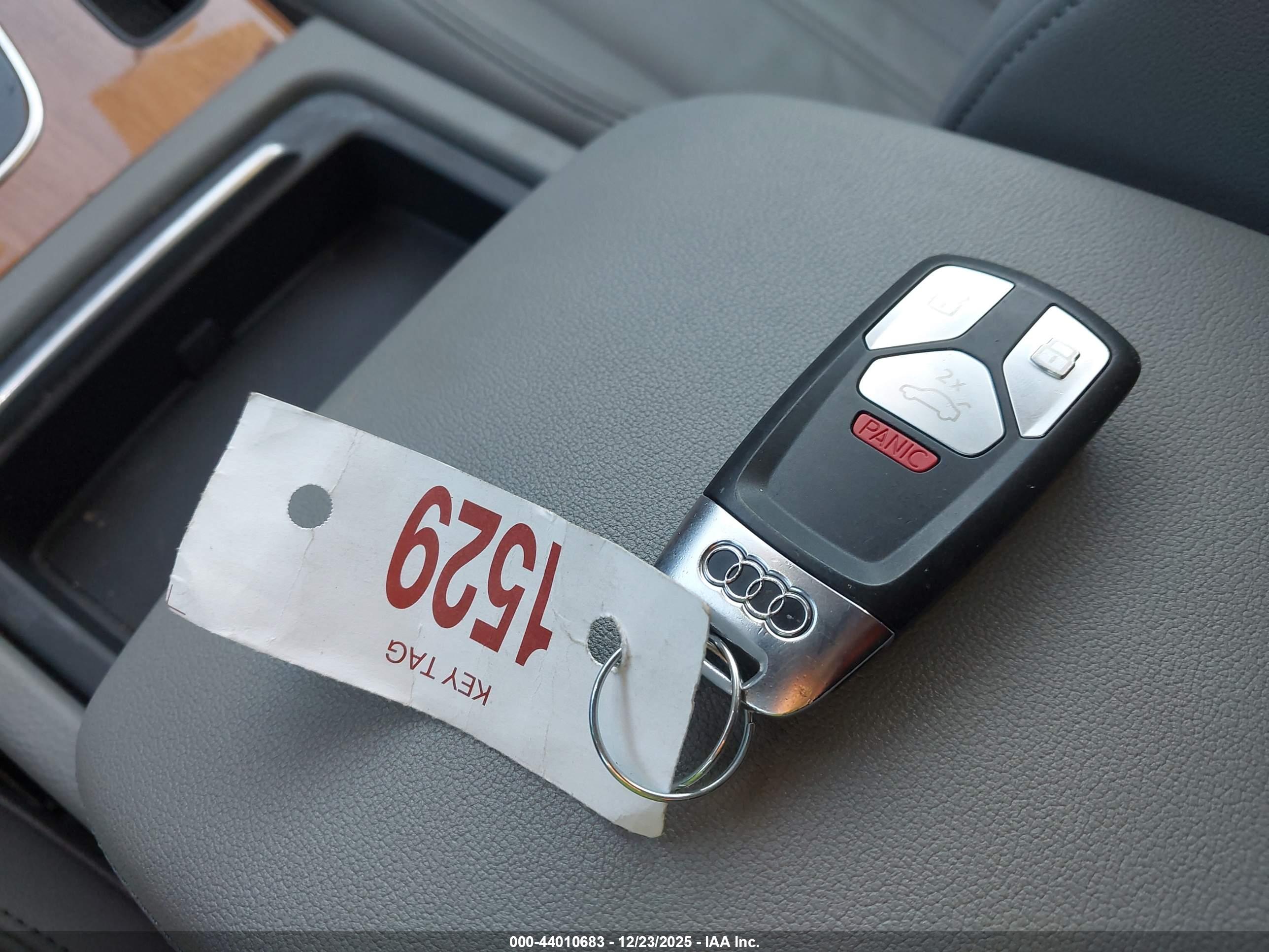 AUDI Q5 image 11