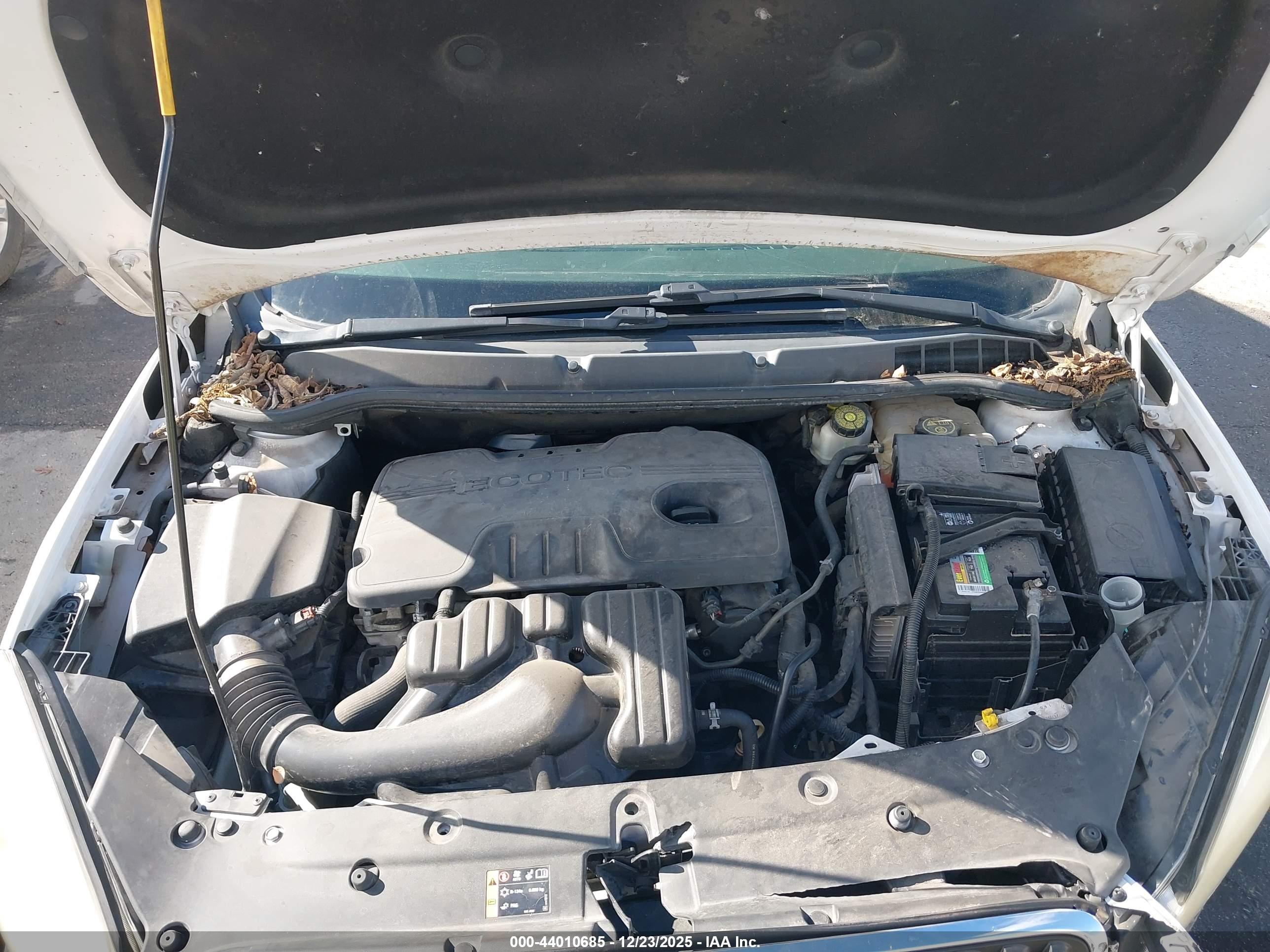 BUICK VERANO image 10