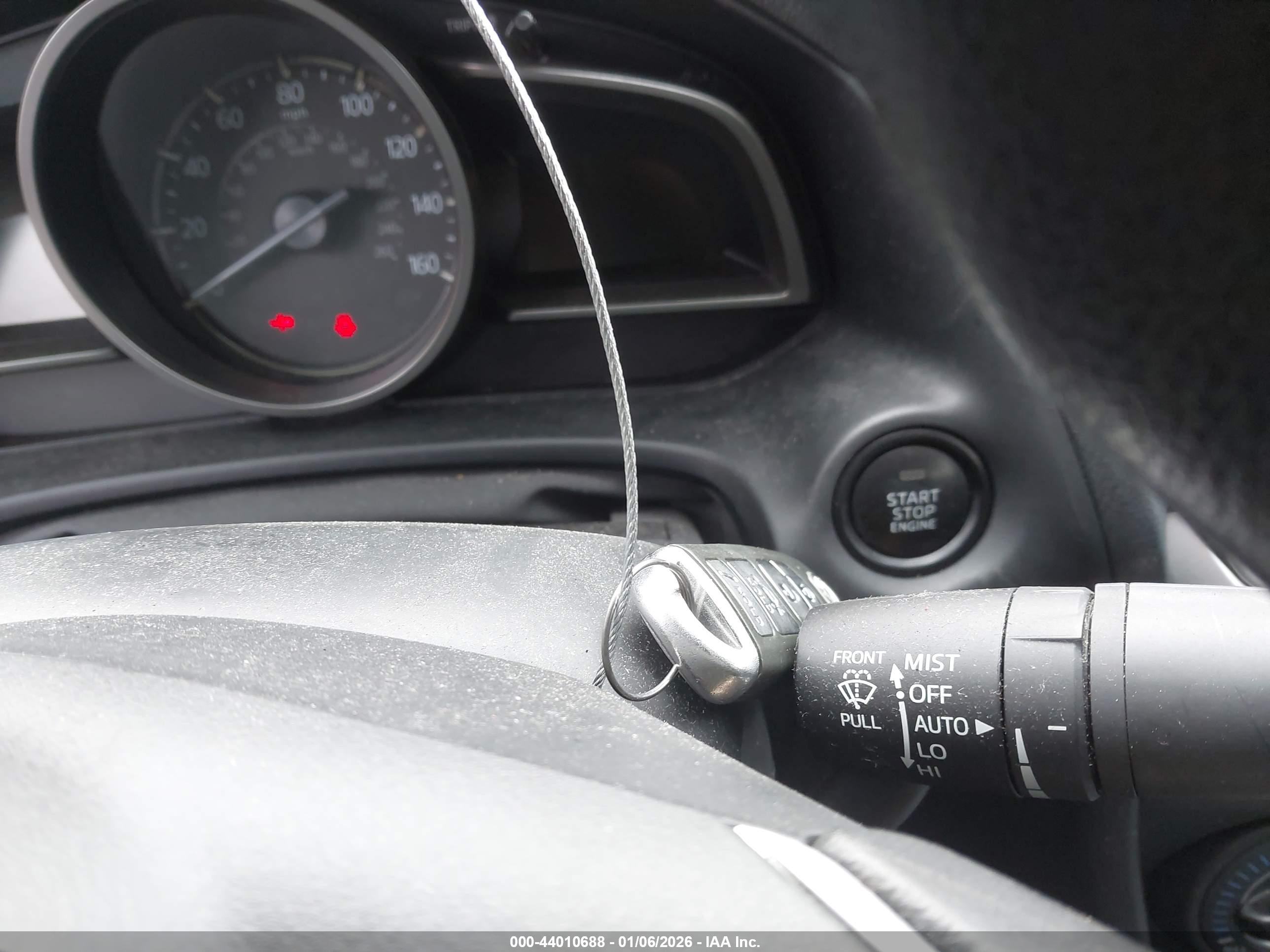 MAZDA MAZDA3 image 11