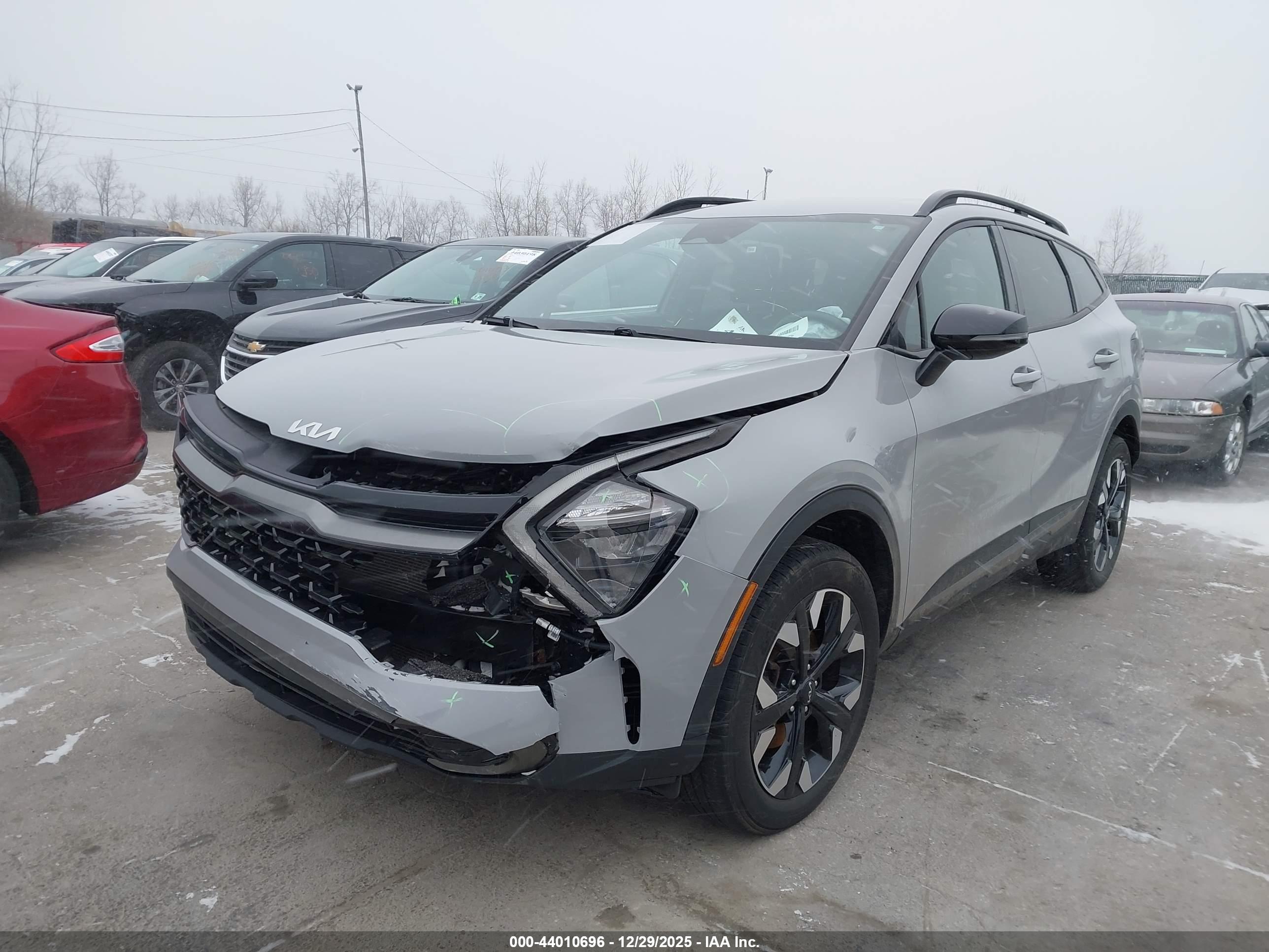 KIA SPORTAGE image 2