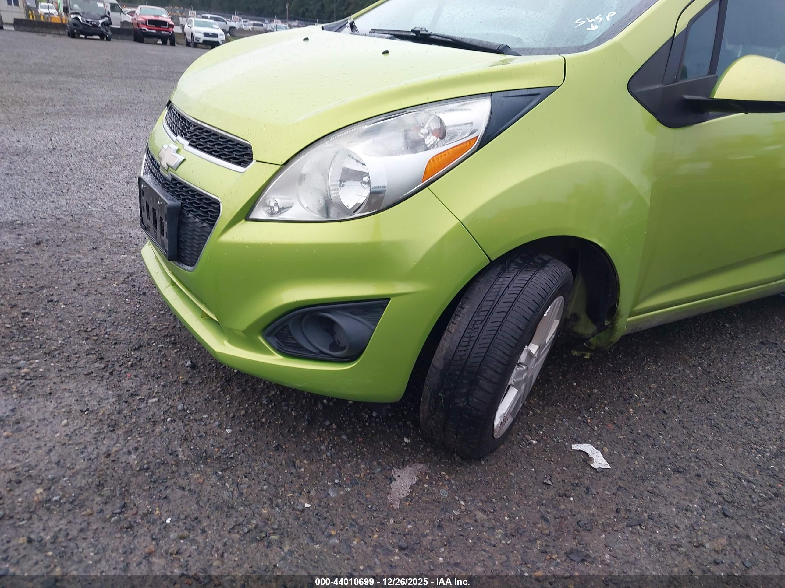 CHEVROLET SPARK image 6
