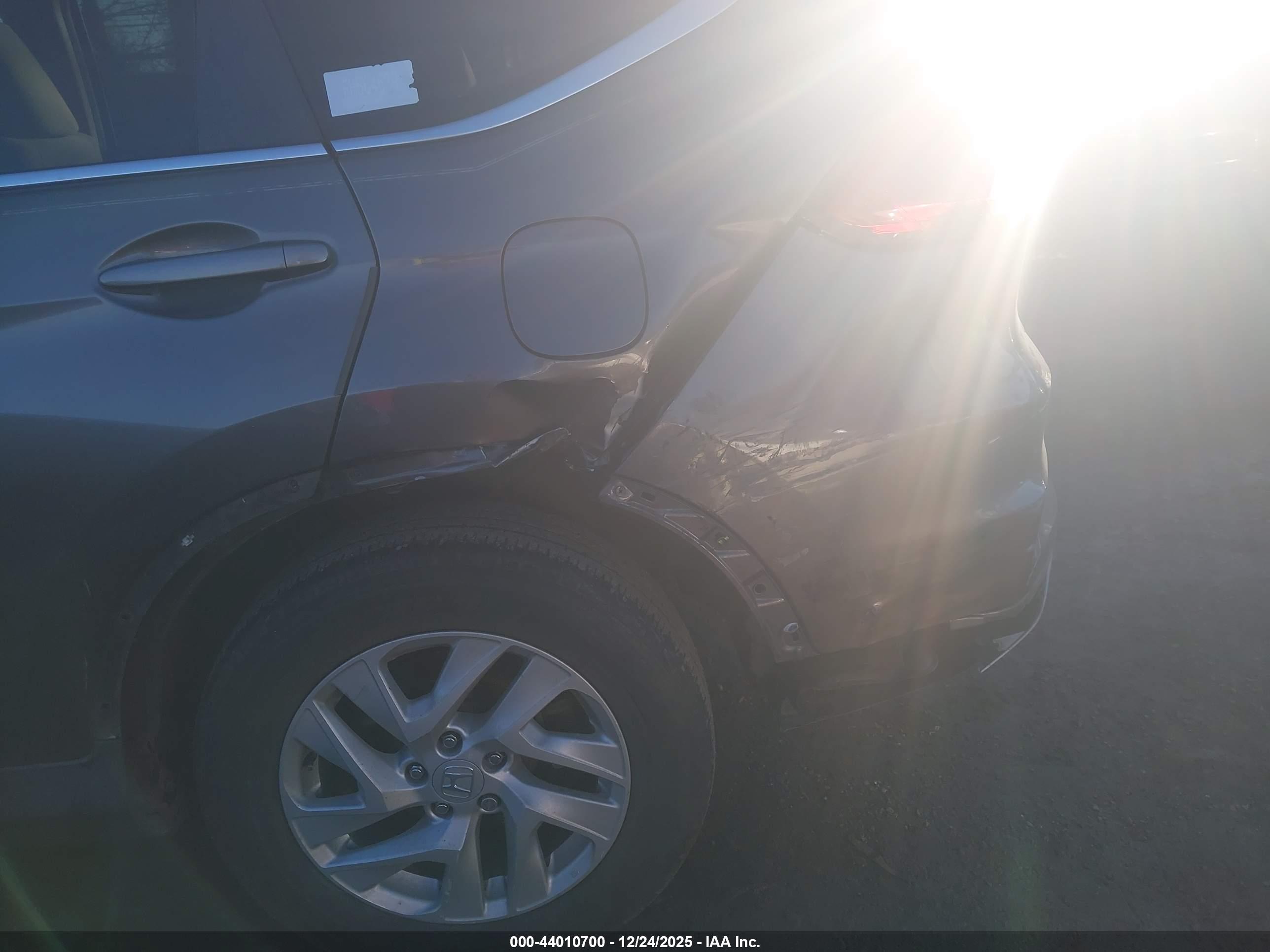HONDA CR-V image 6