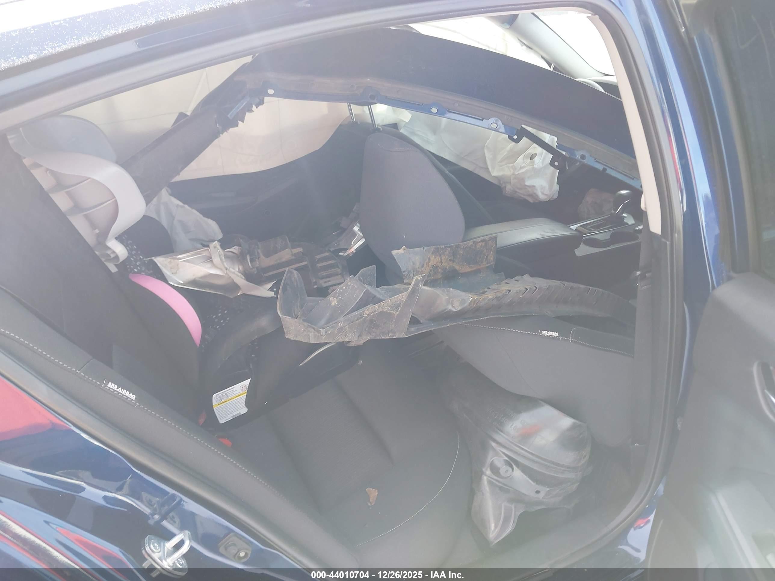 NISSAN ALTIMA image 8