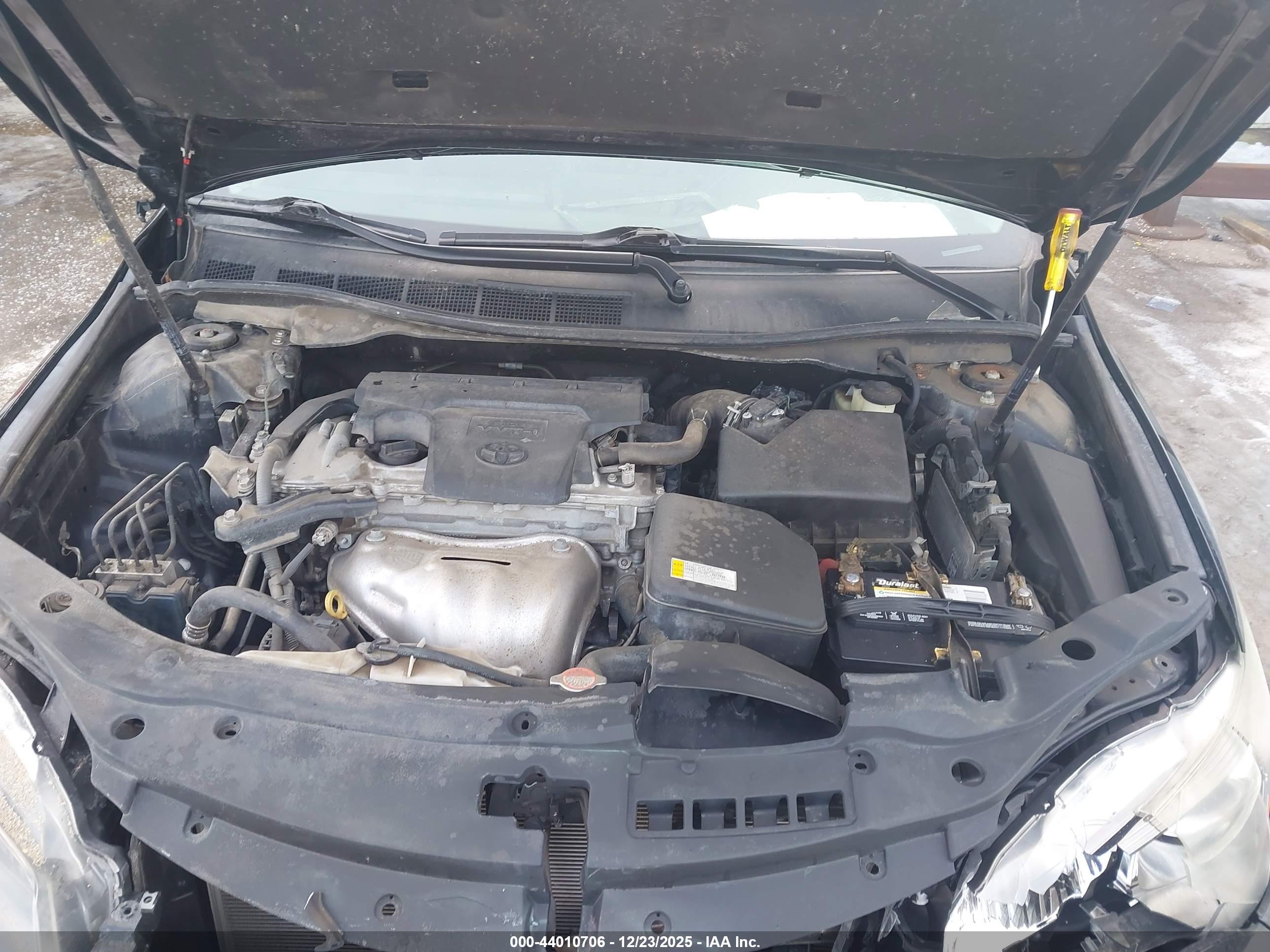 TOYOTA CAMRY image 10