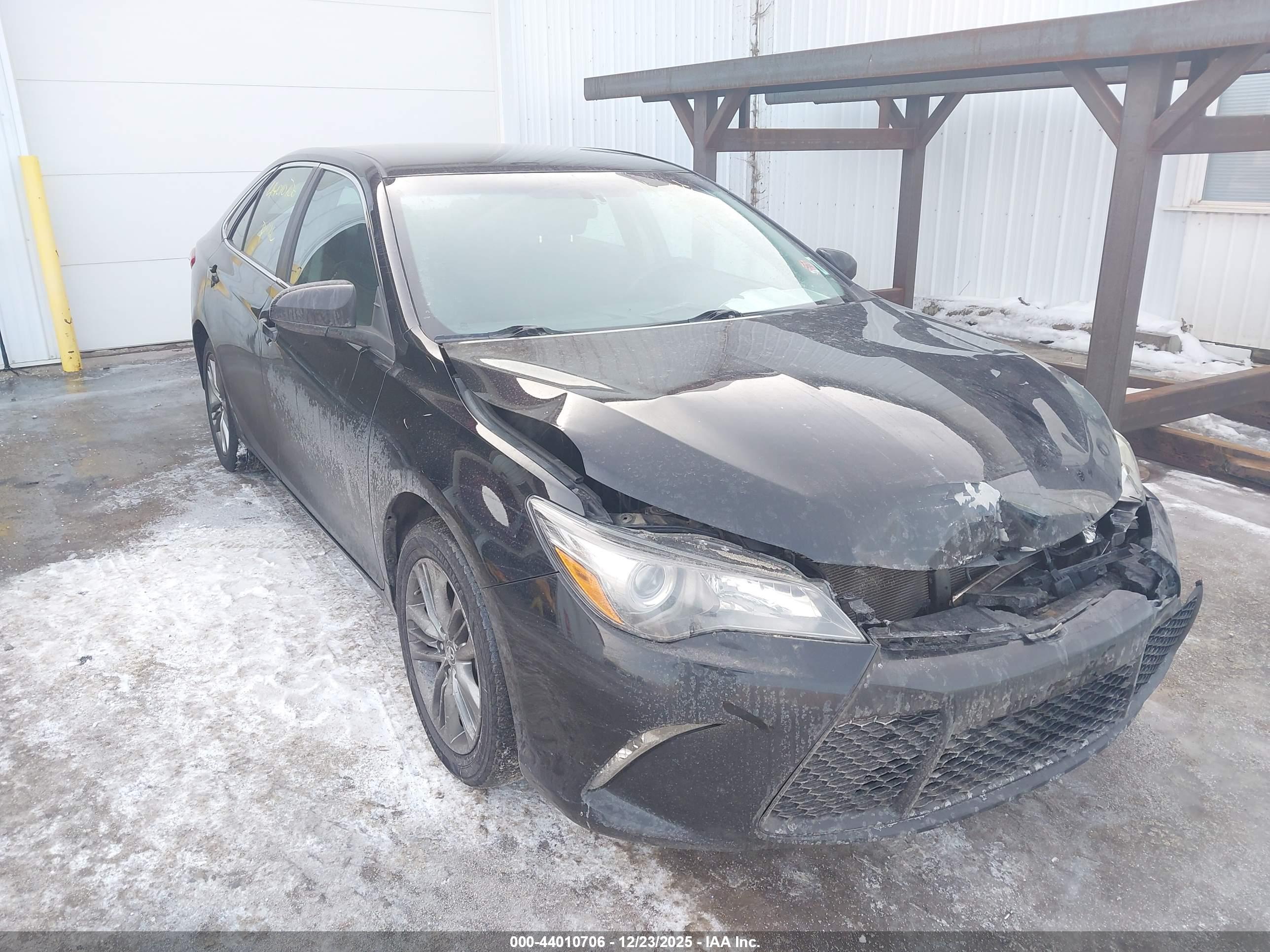TOYOTA CAMRY image 6
