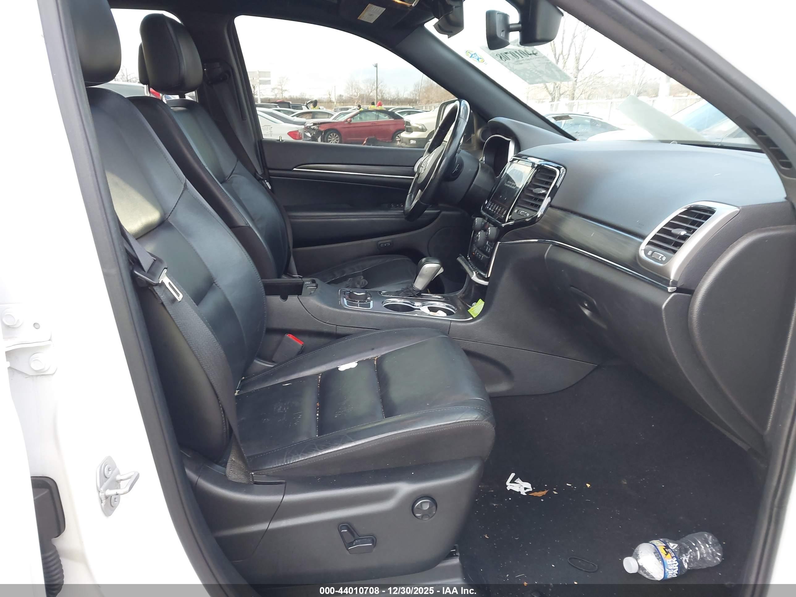 JEEP GRAND image 5
