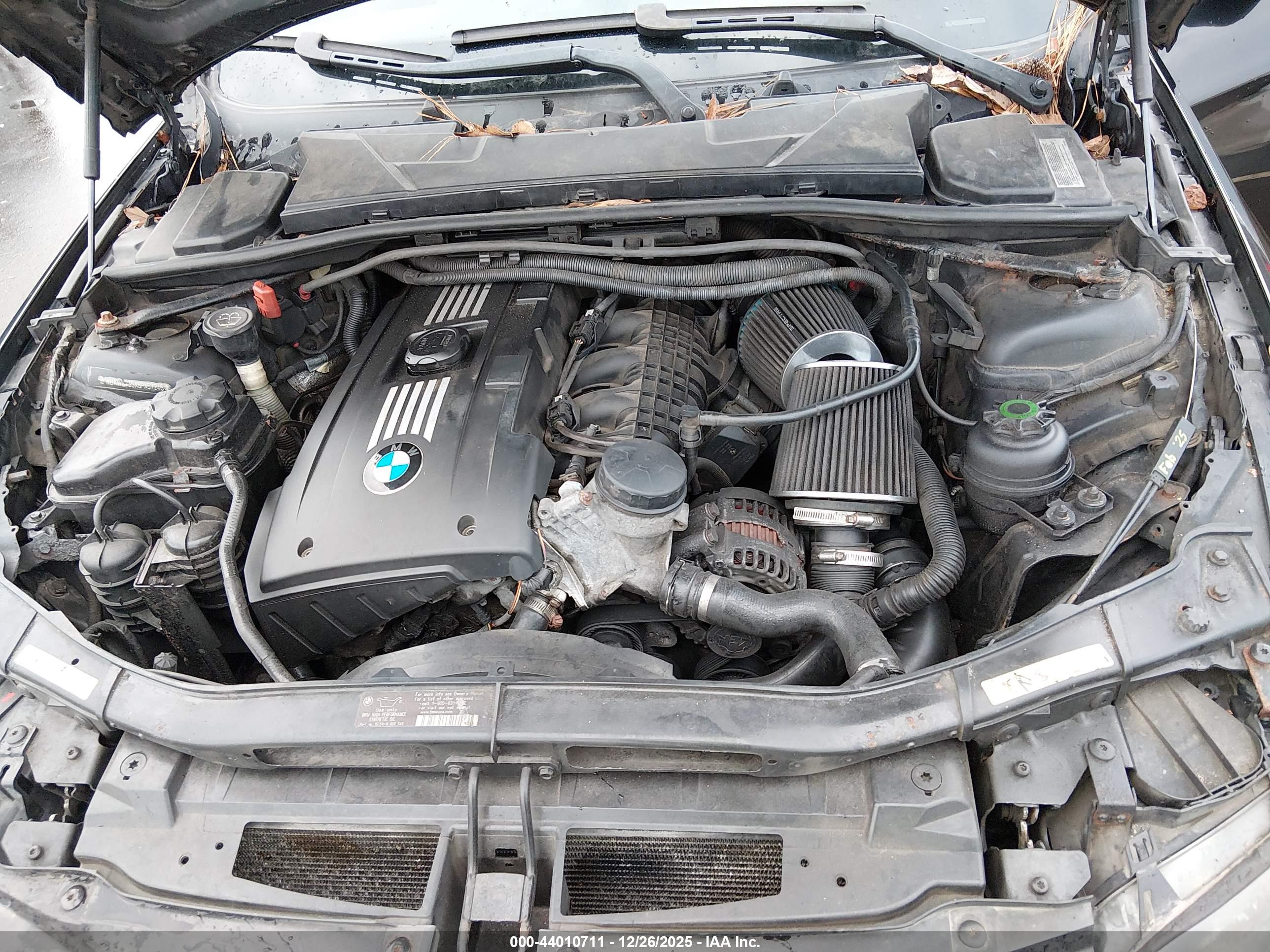 BMW 335I image 10
