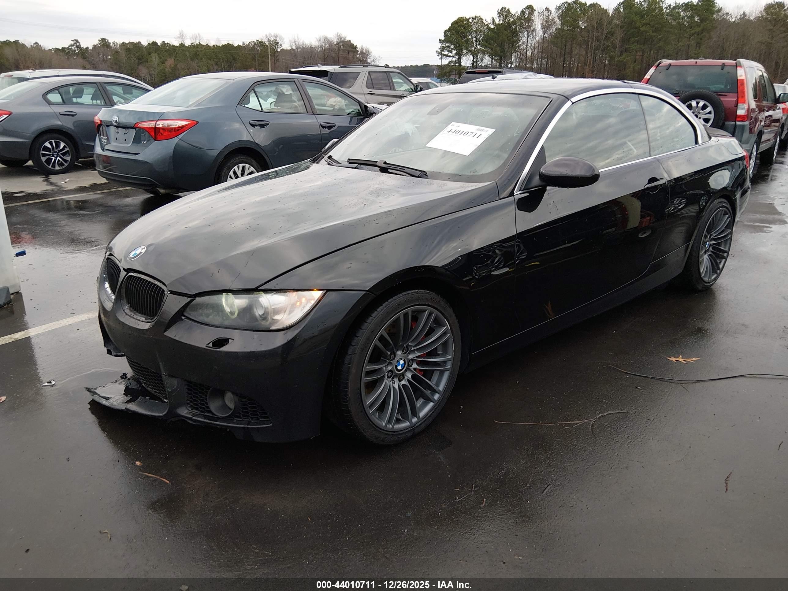 BMW 335I image 2