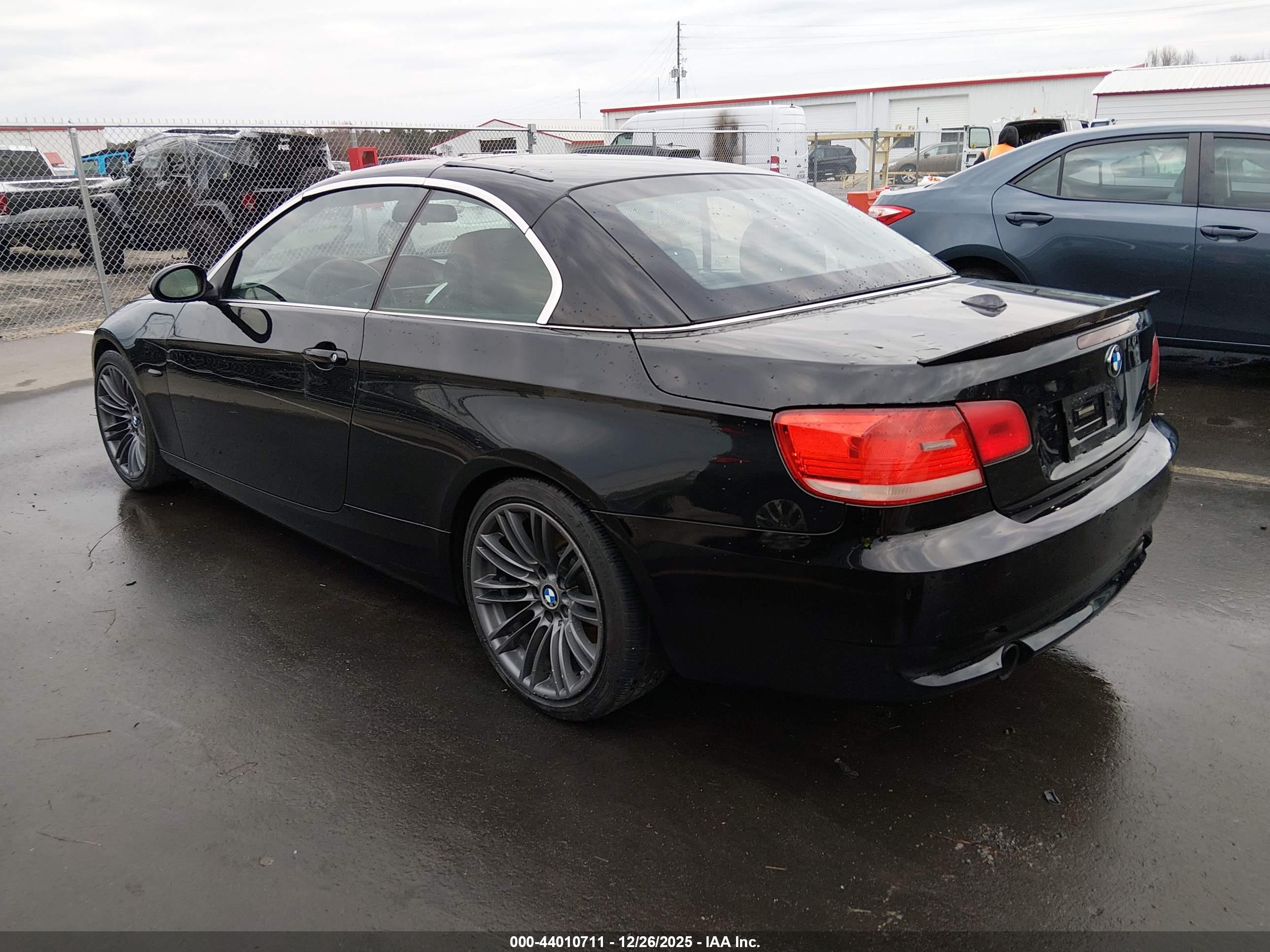 BMW 335I image 3