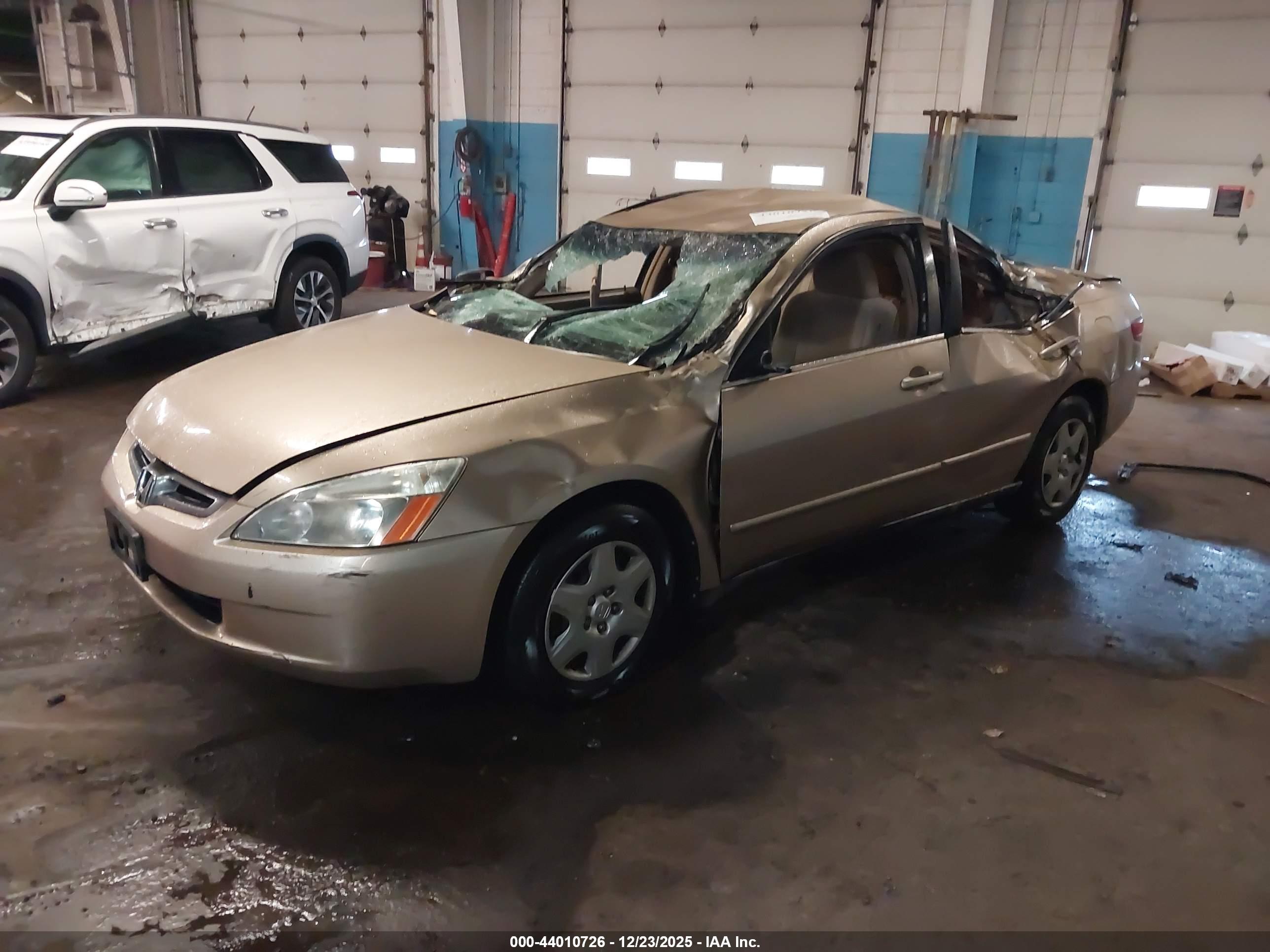 HONDA ACCORD image 2
