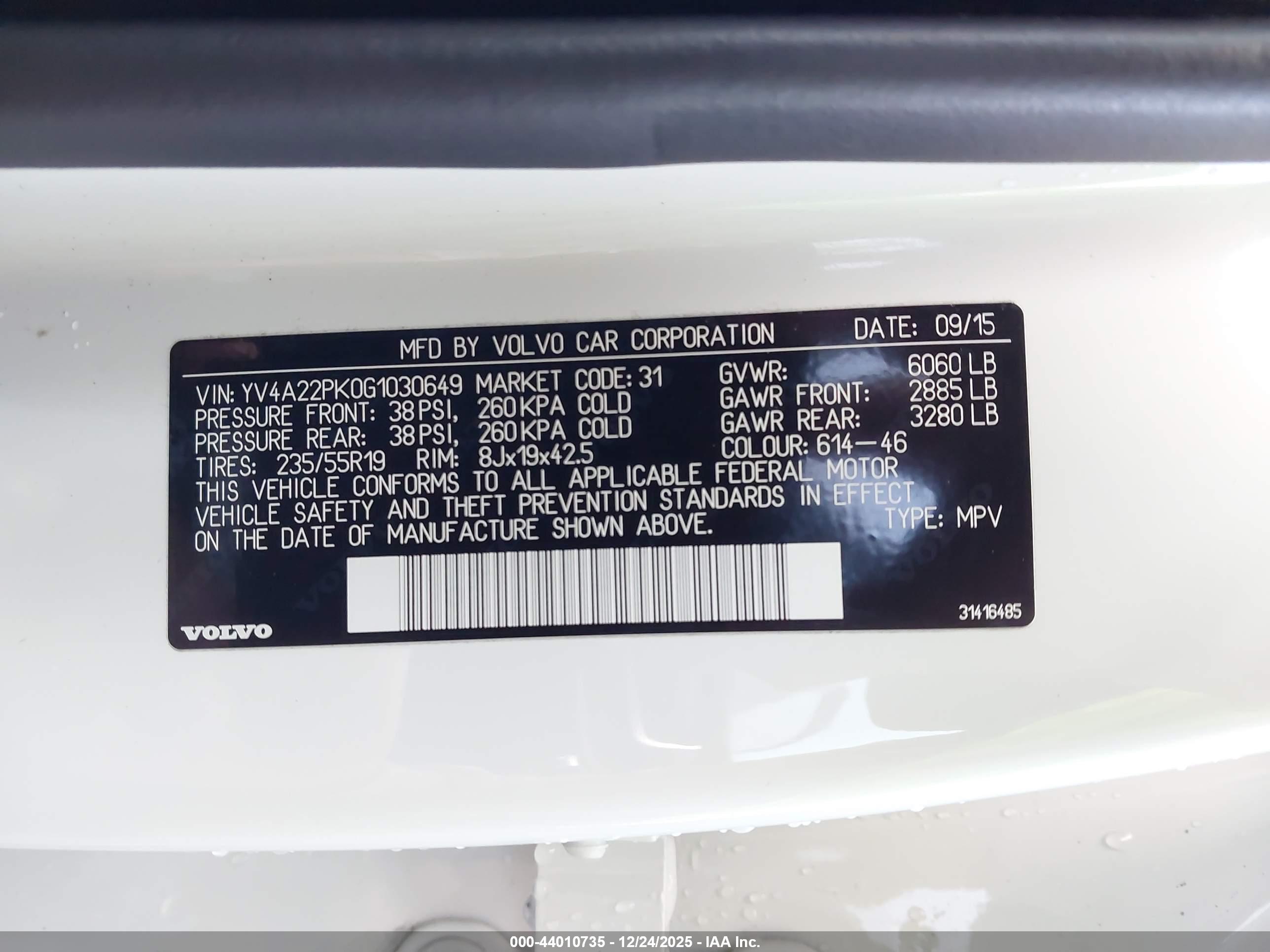 VOLVO XC90 image 9