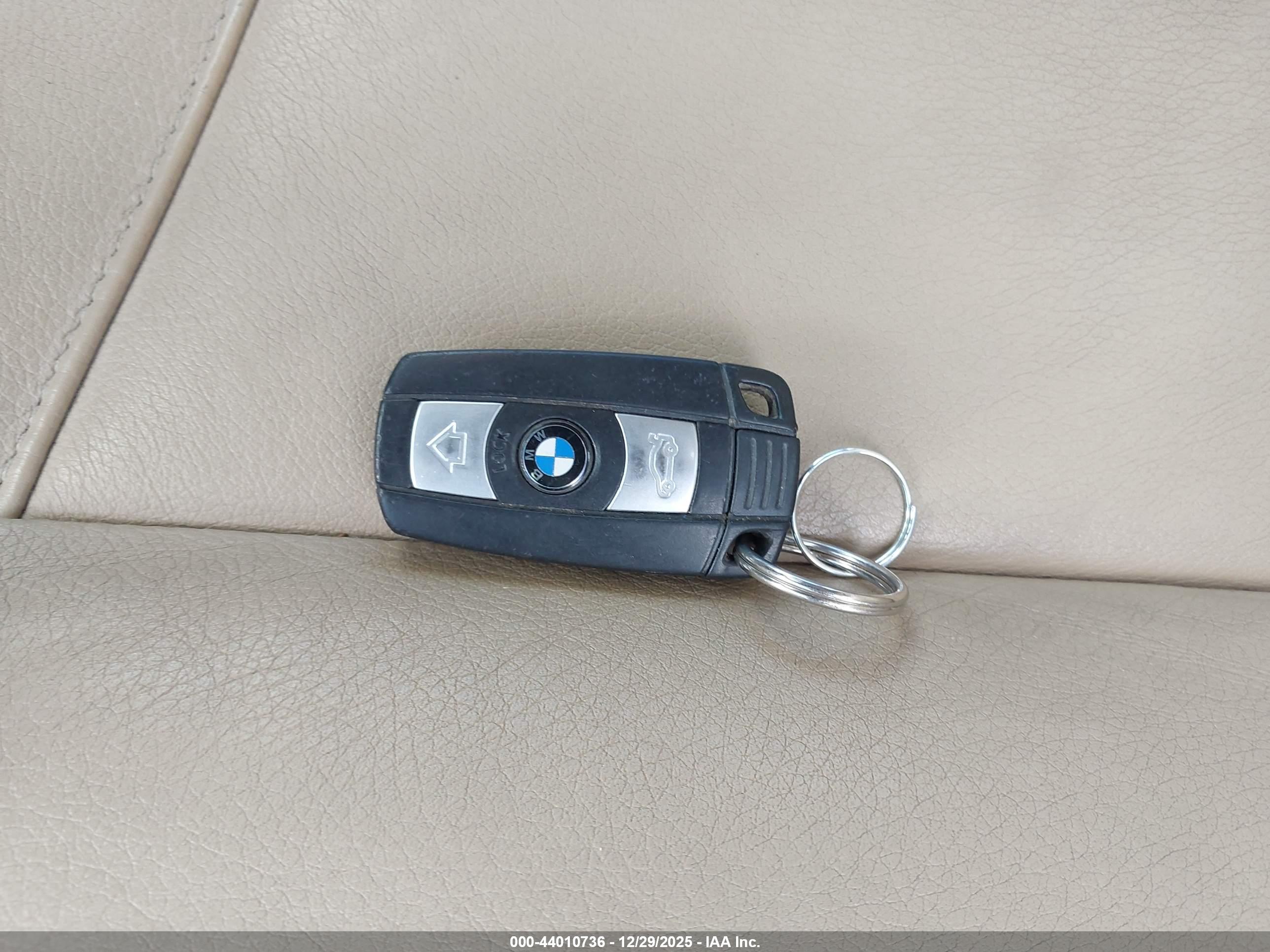 BMW 328I image 11