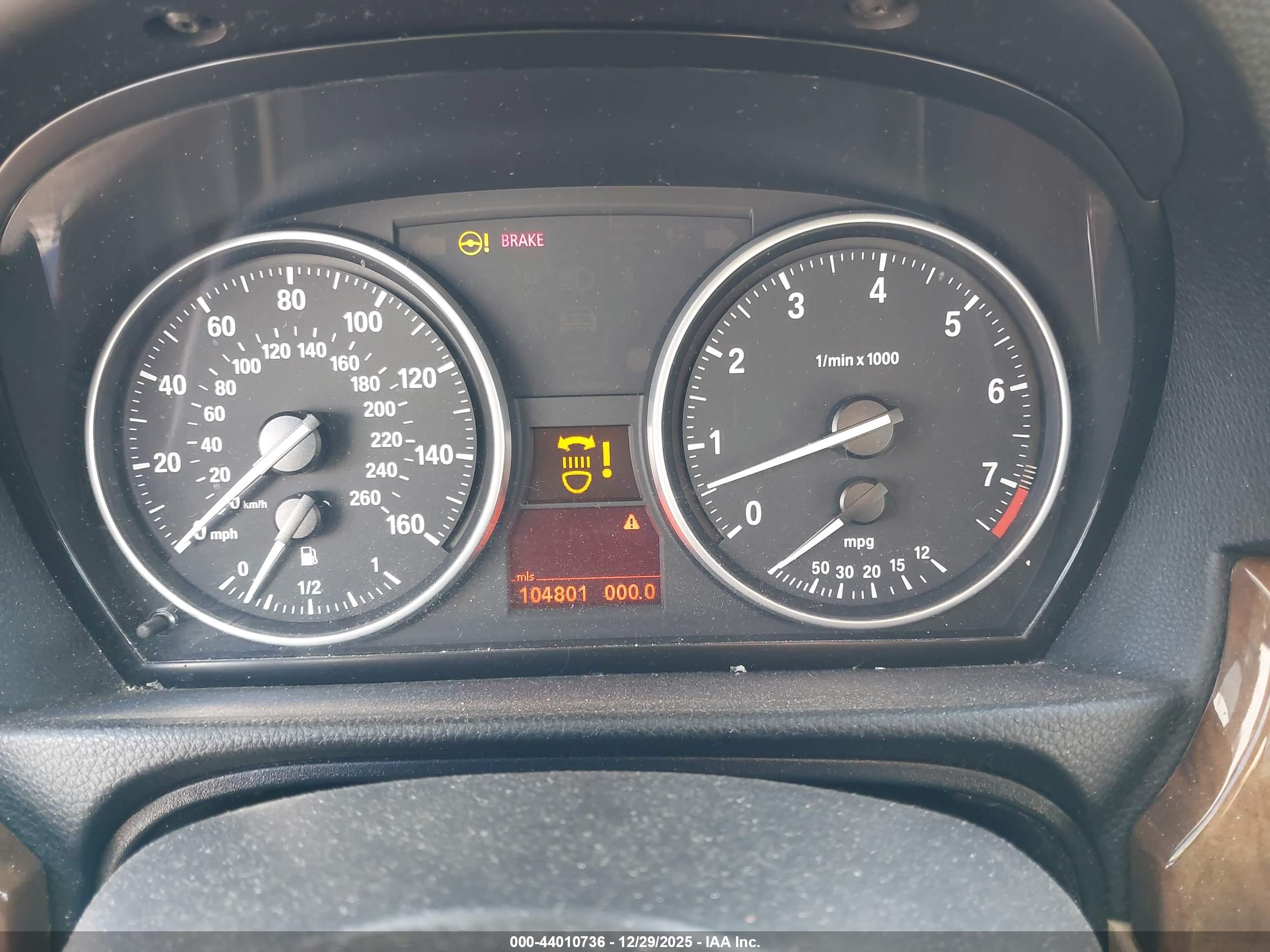 BMW 328I image 7