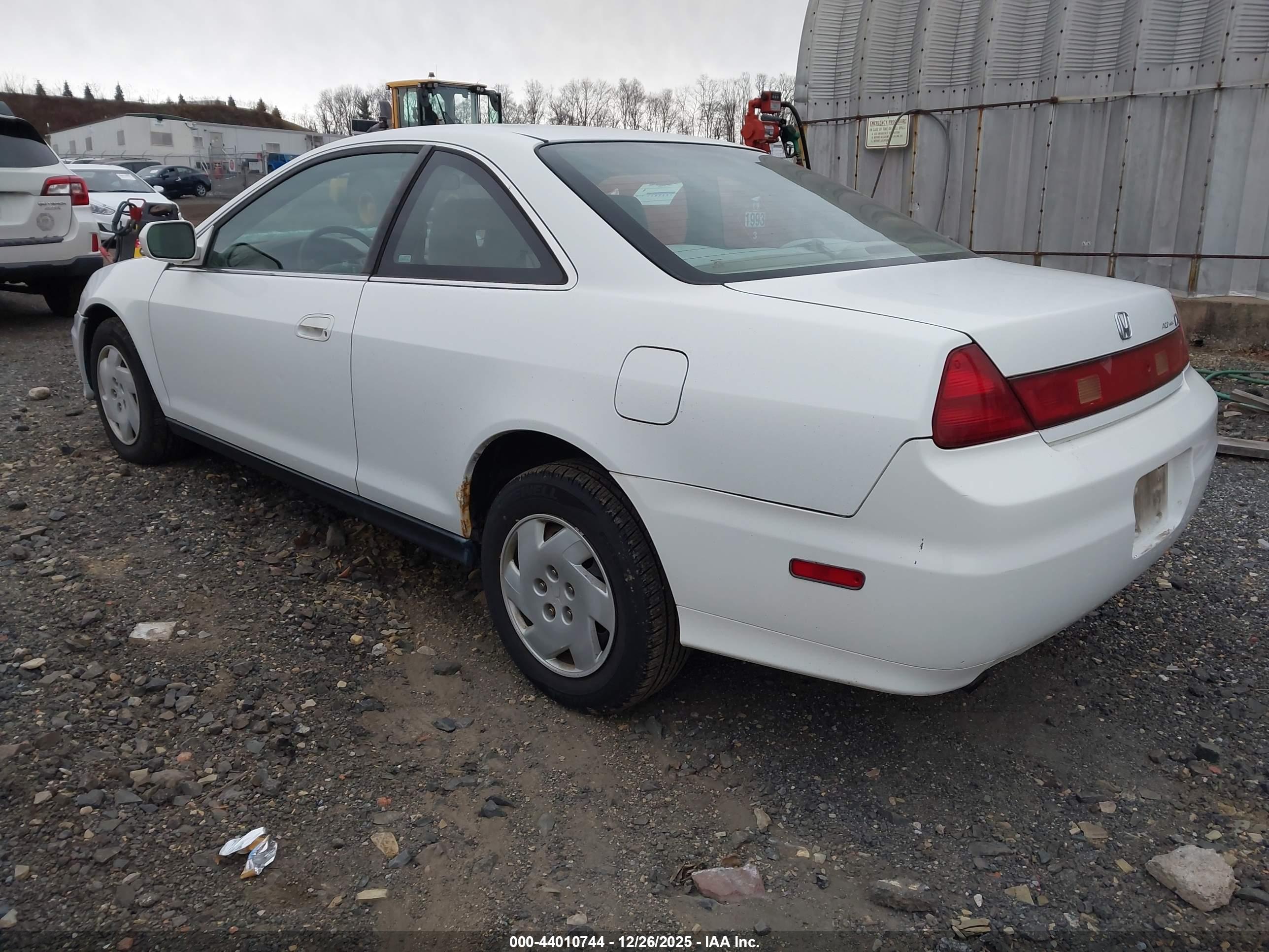 HONDA ACCORD image 3