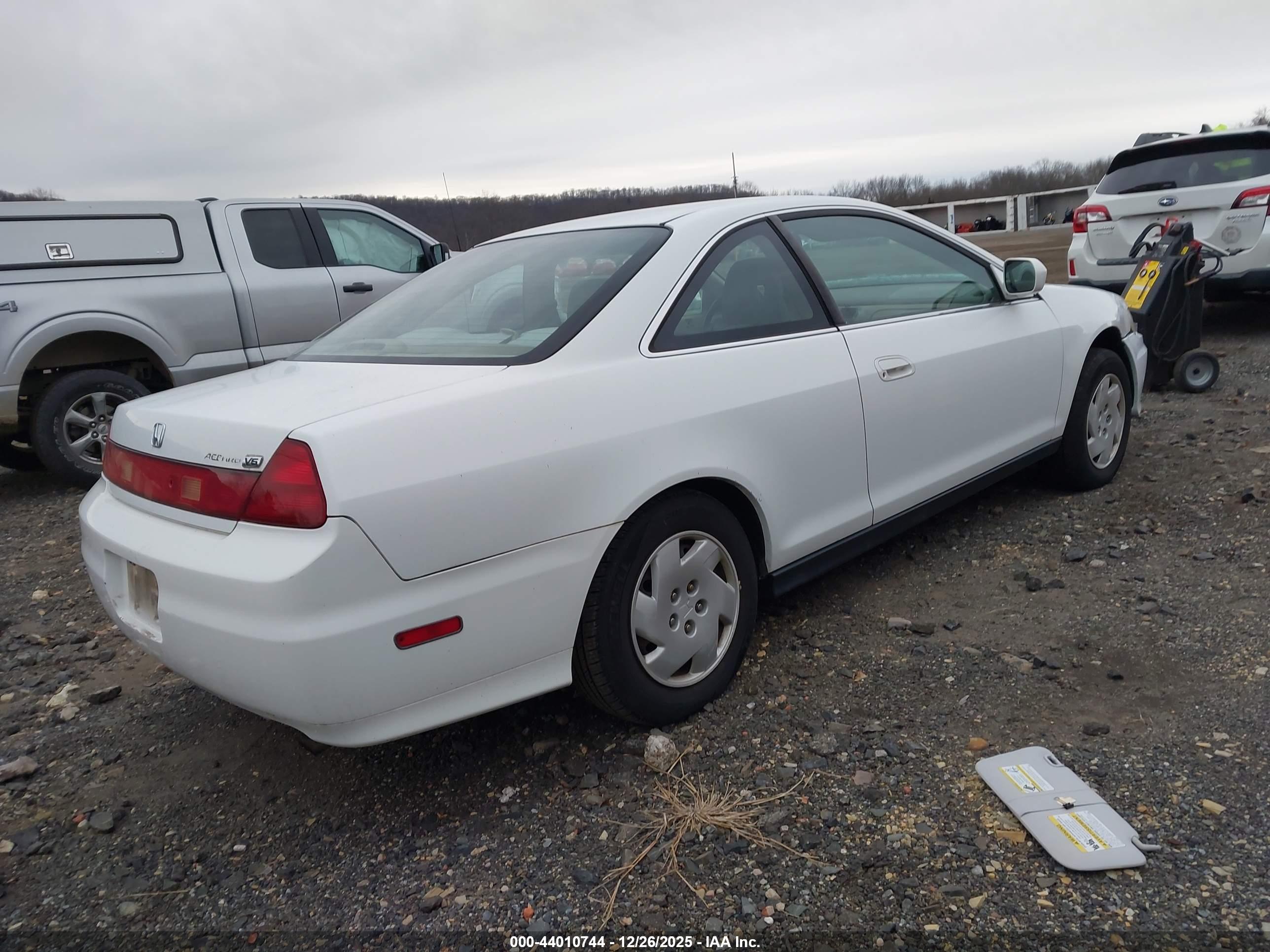 HONDA ACCORD image 4