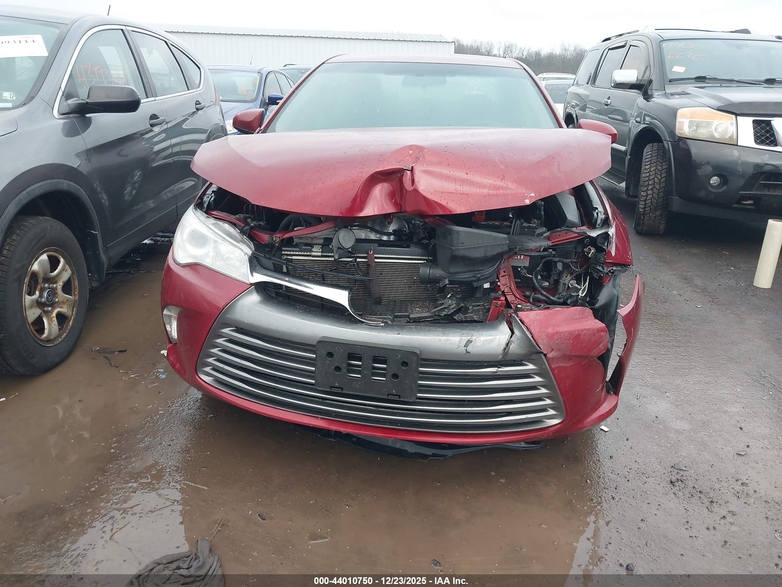 TOYOTA CAMRY image 6