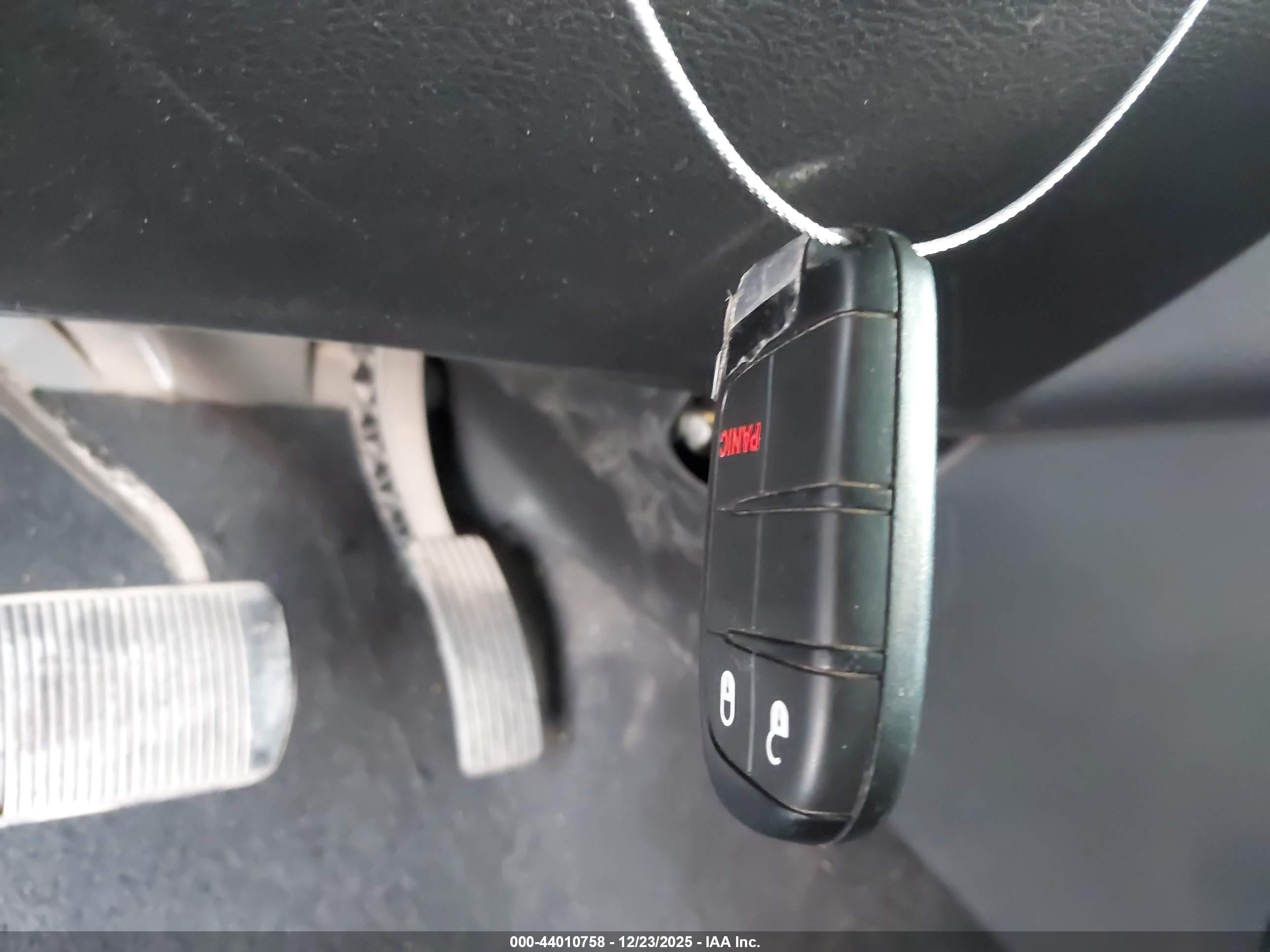 DODGE JOURNEY image 11