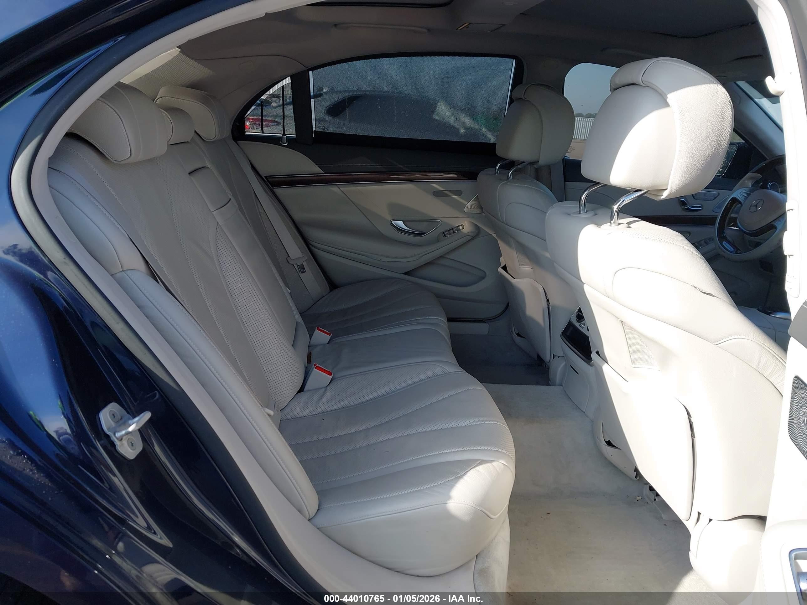 MERCEDES-BENZ S image 8