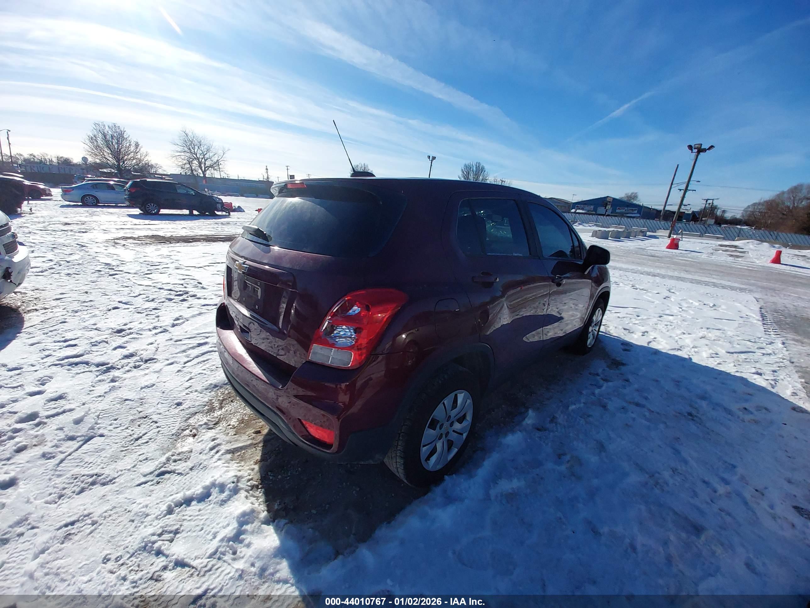 CHEVROLET TRAX image 4