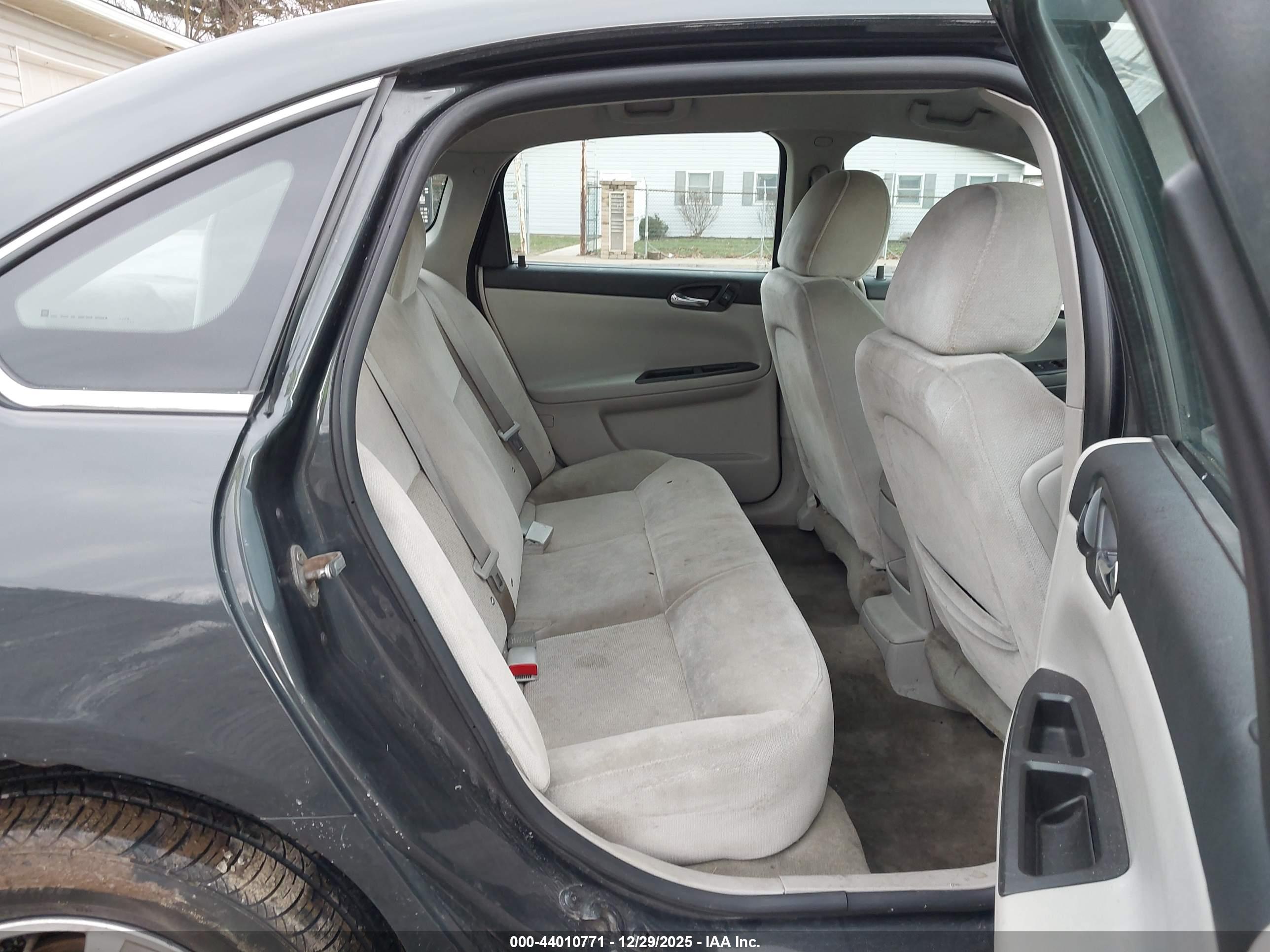 CHEVROLET IMPALA image 8