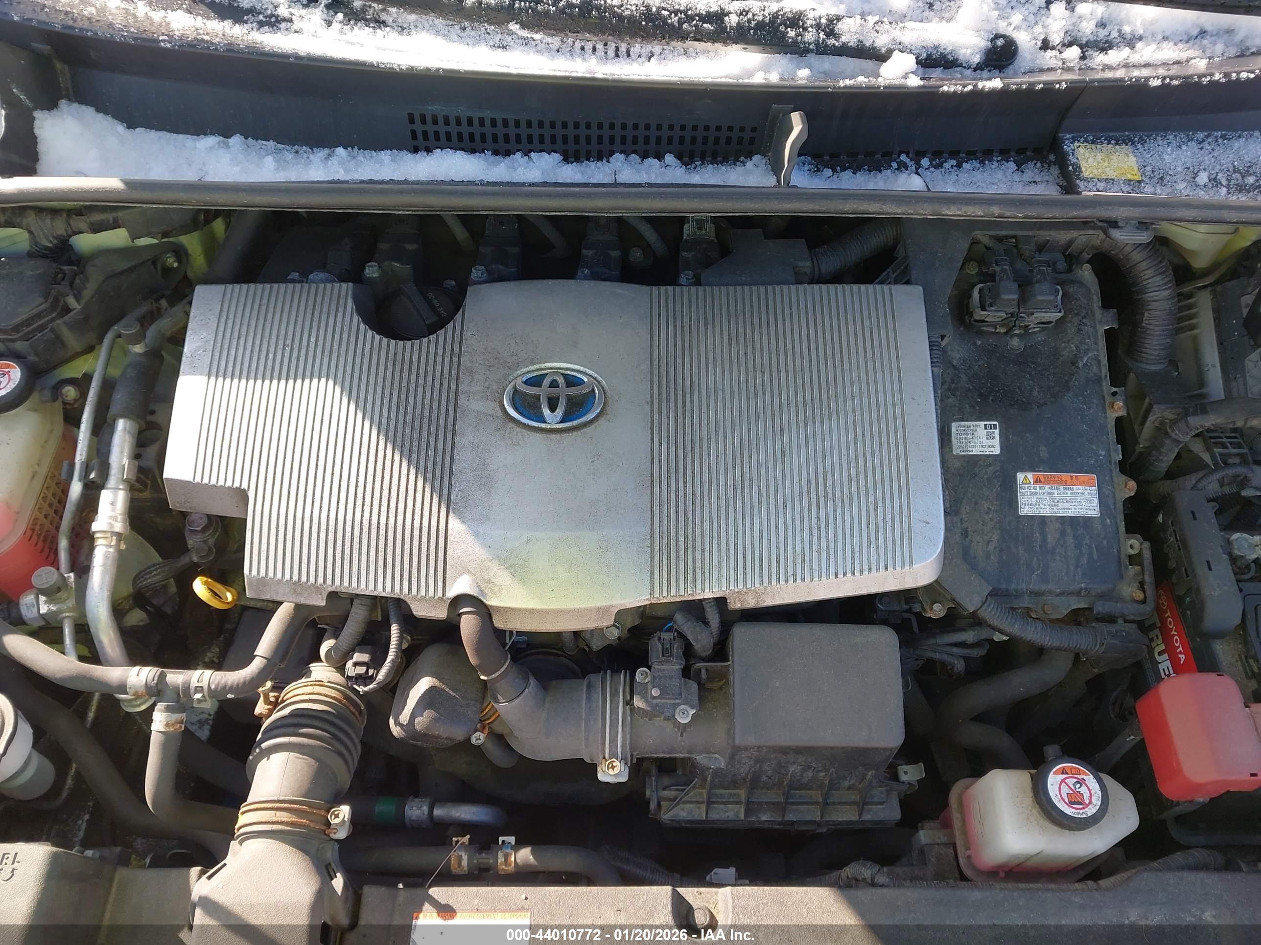TOYOTA PRIUS image 10
