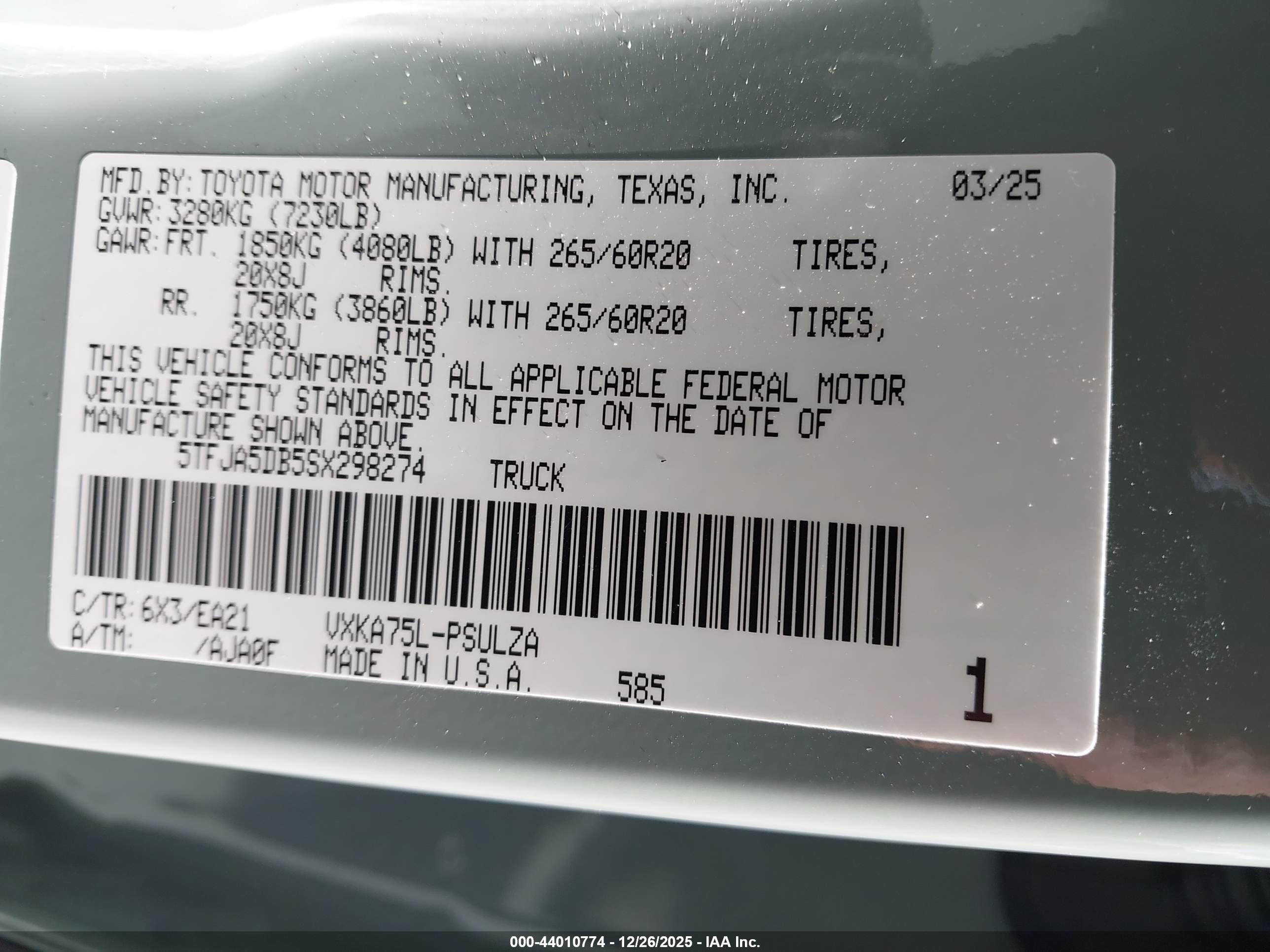 TOYOTA TUNDRA image 9