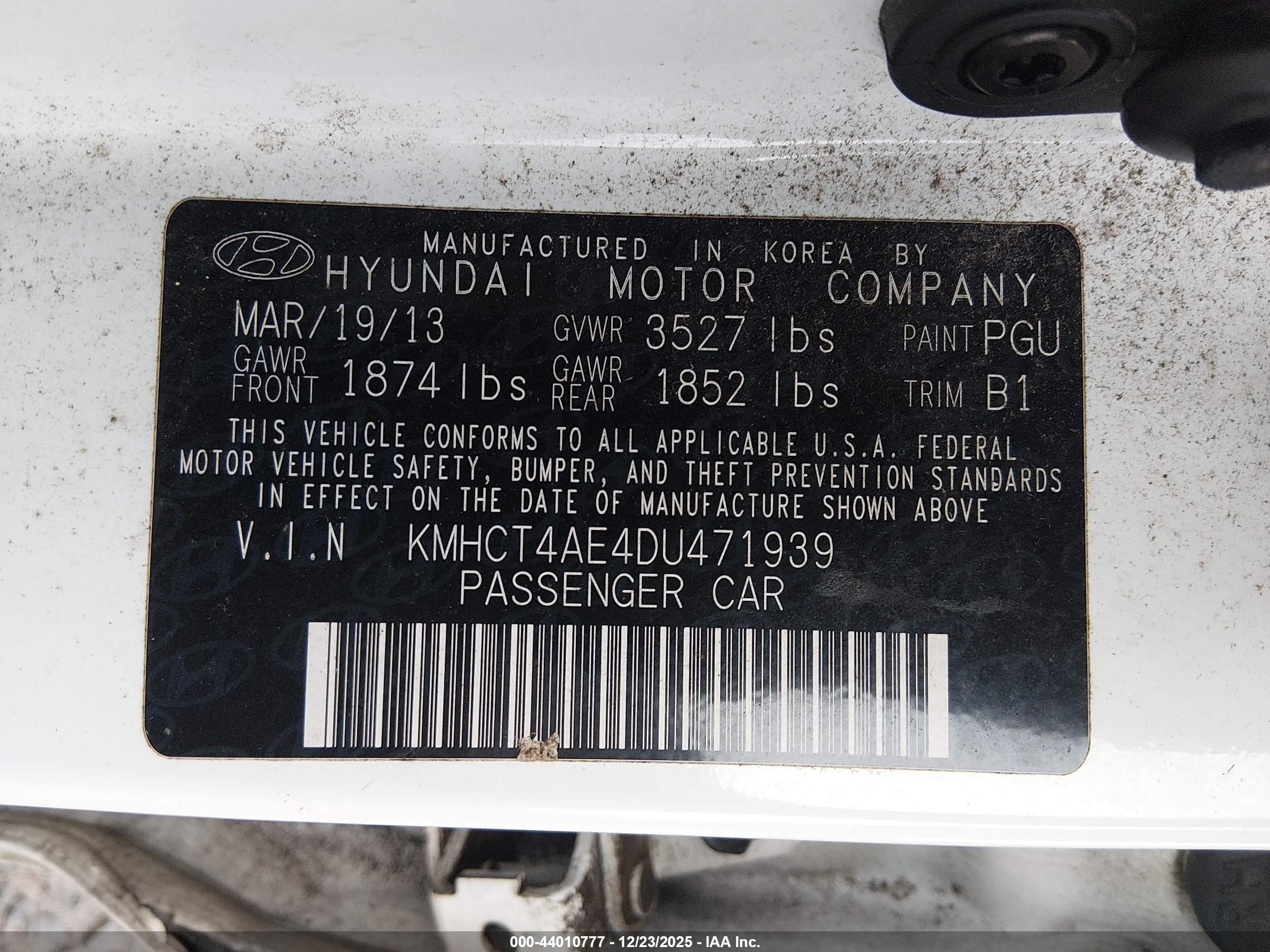 HYUNDAI ACCENT image 9