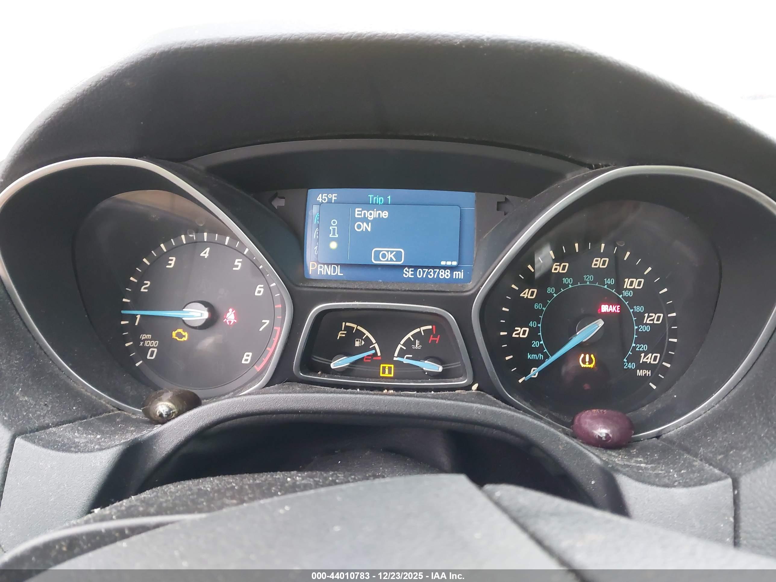 FORD FOCUS image 7