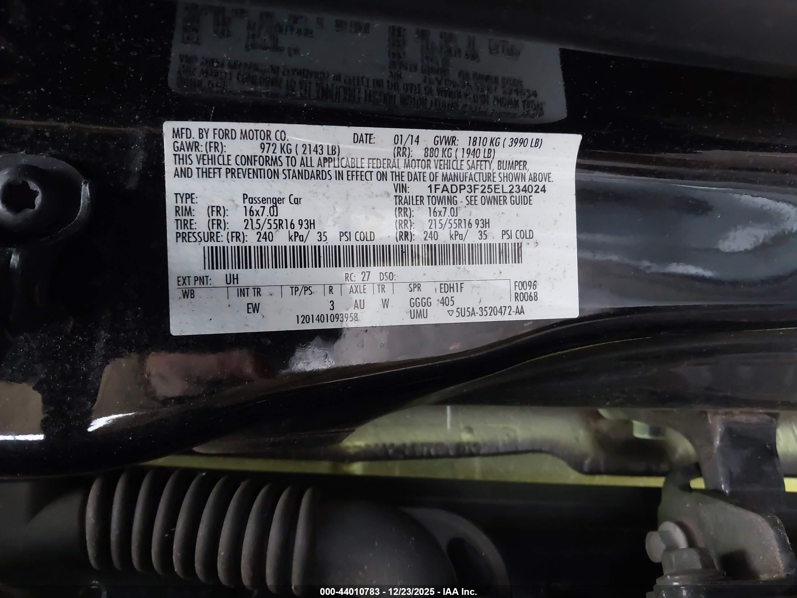 FORD FOCUS image 9