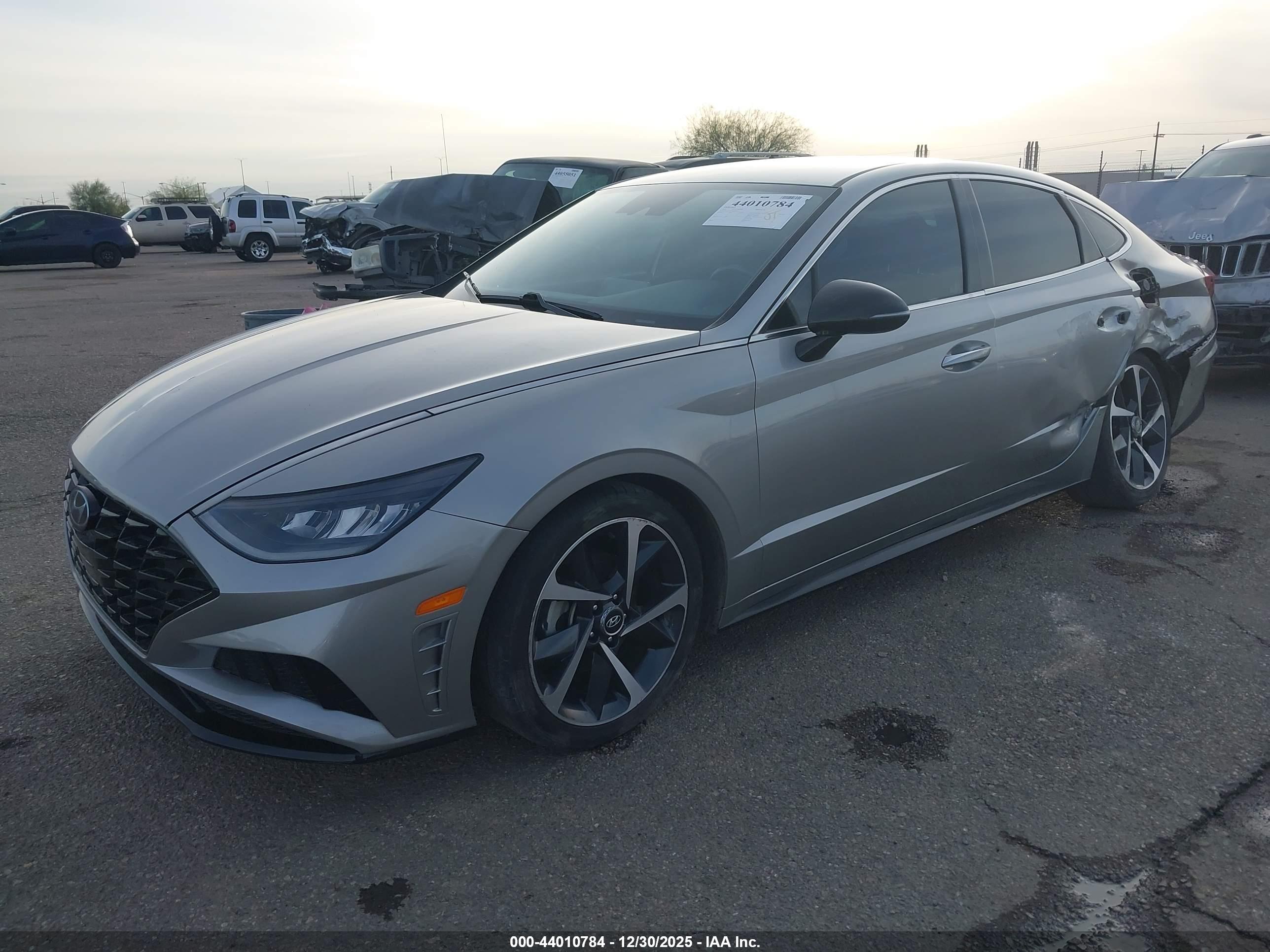HYUNDAI SONATA image 2