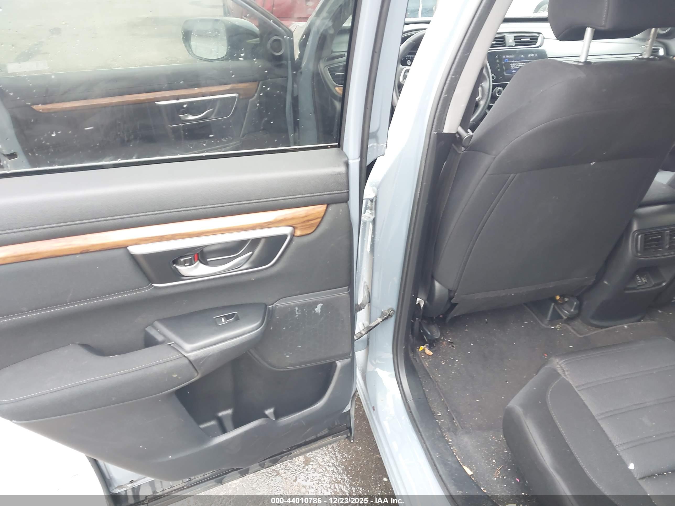 HONDA CR-V image 8