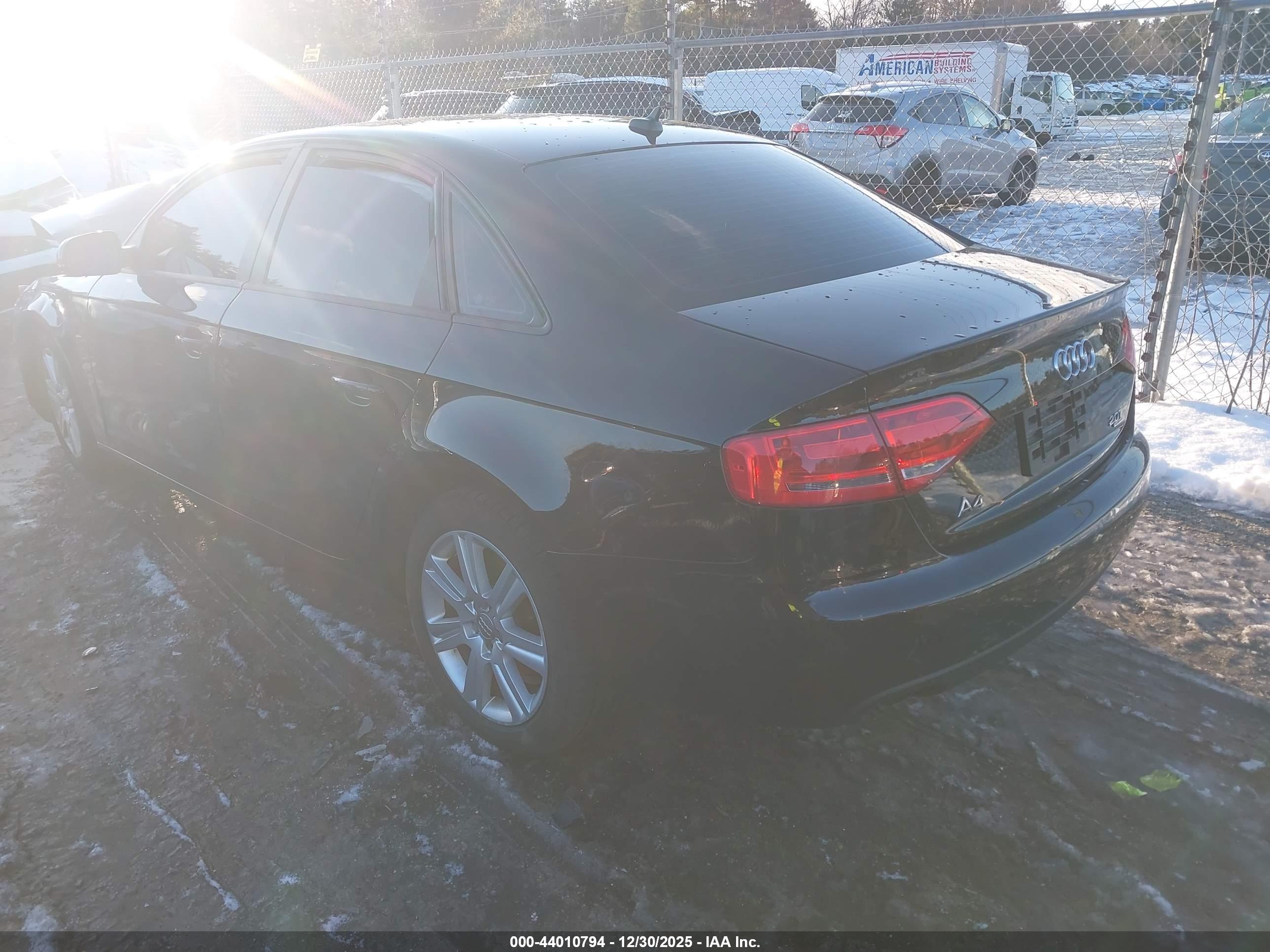 AUDI A4 image 3