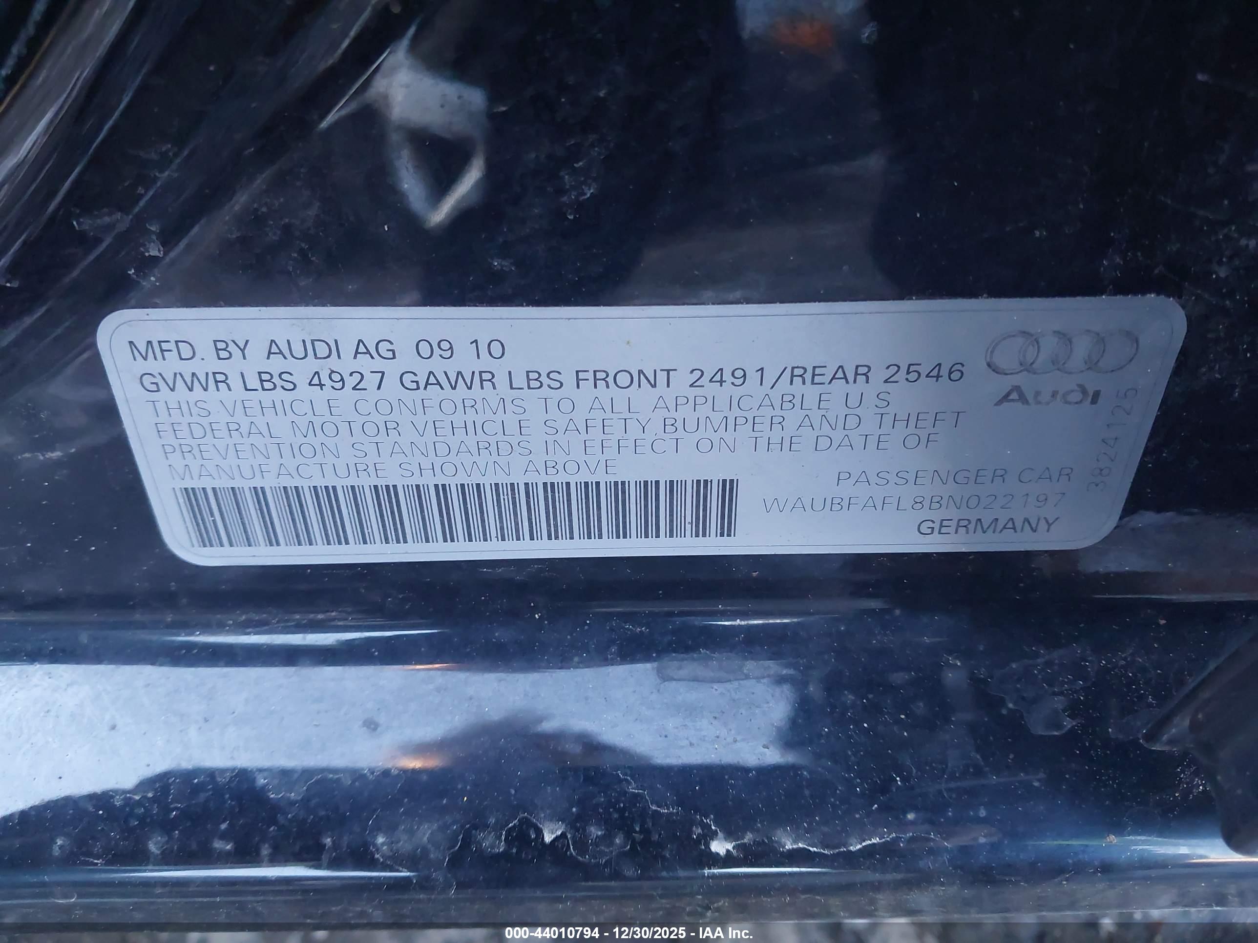 AUDI A4 image 9