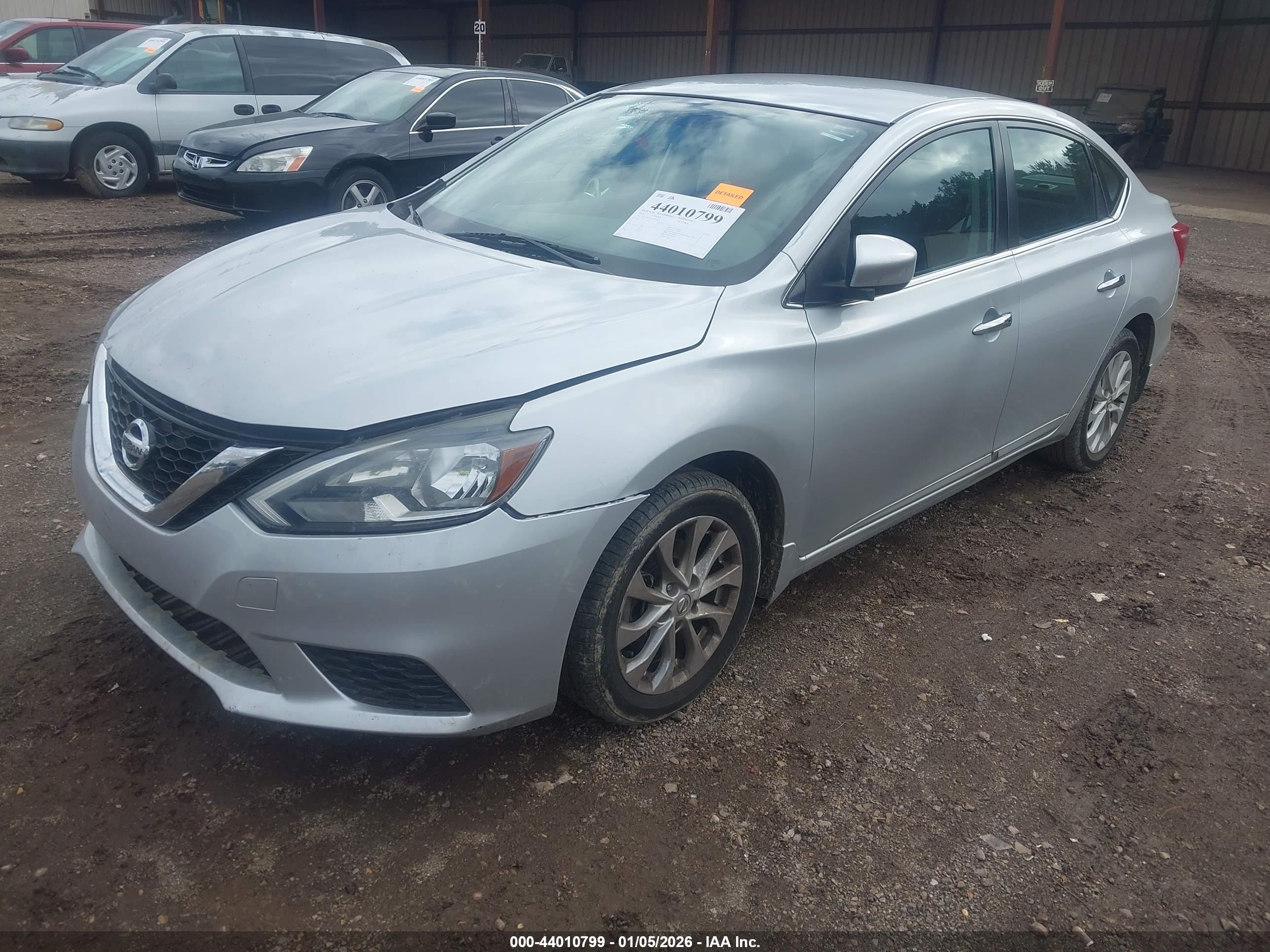 NISSAN SENTRA image 2