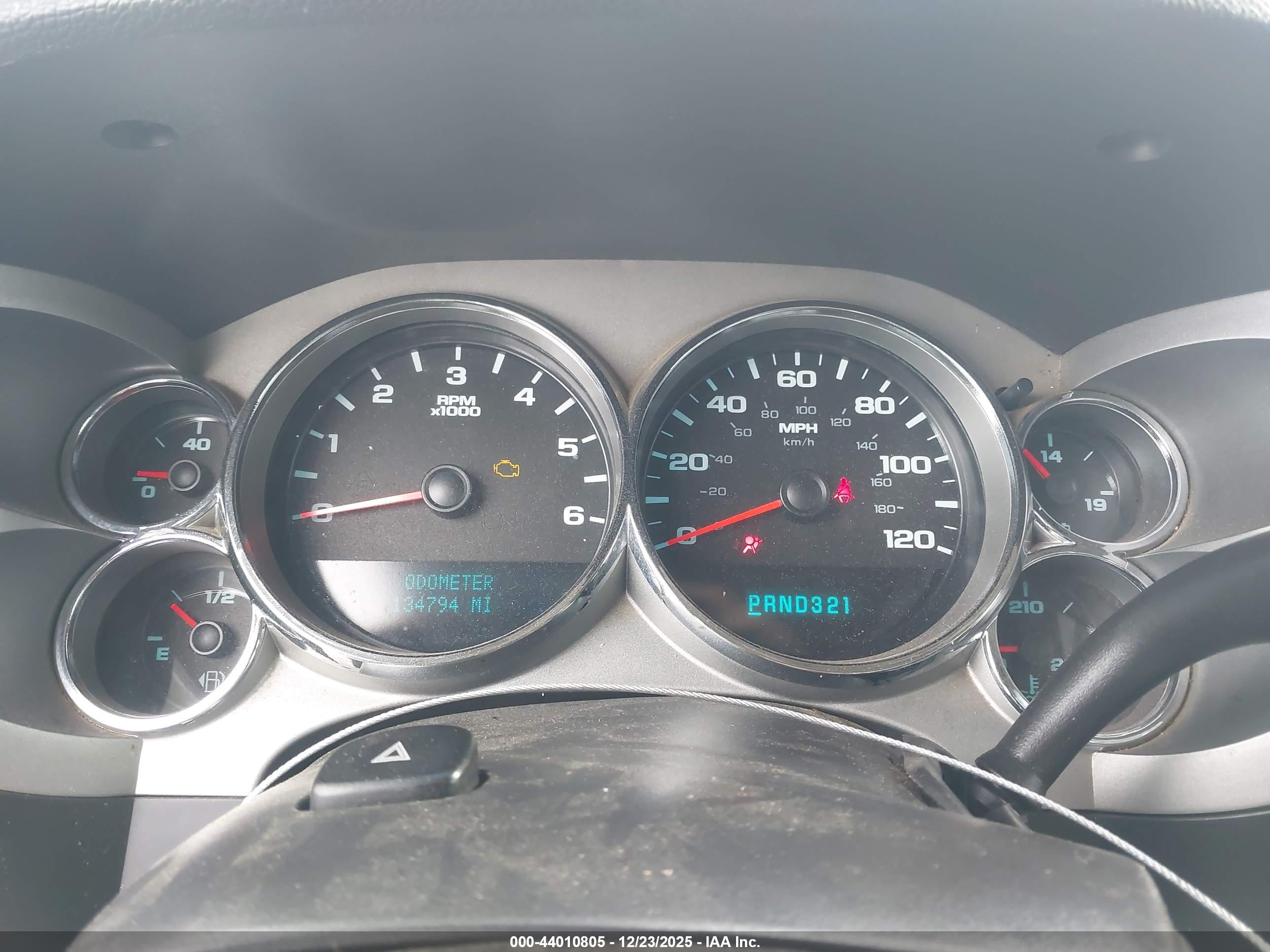 GMC SIERRA image 7