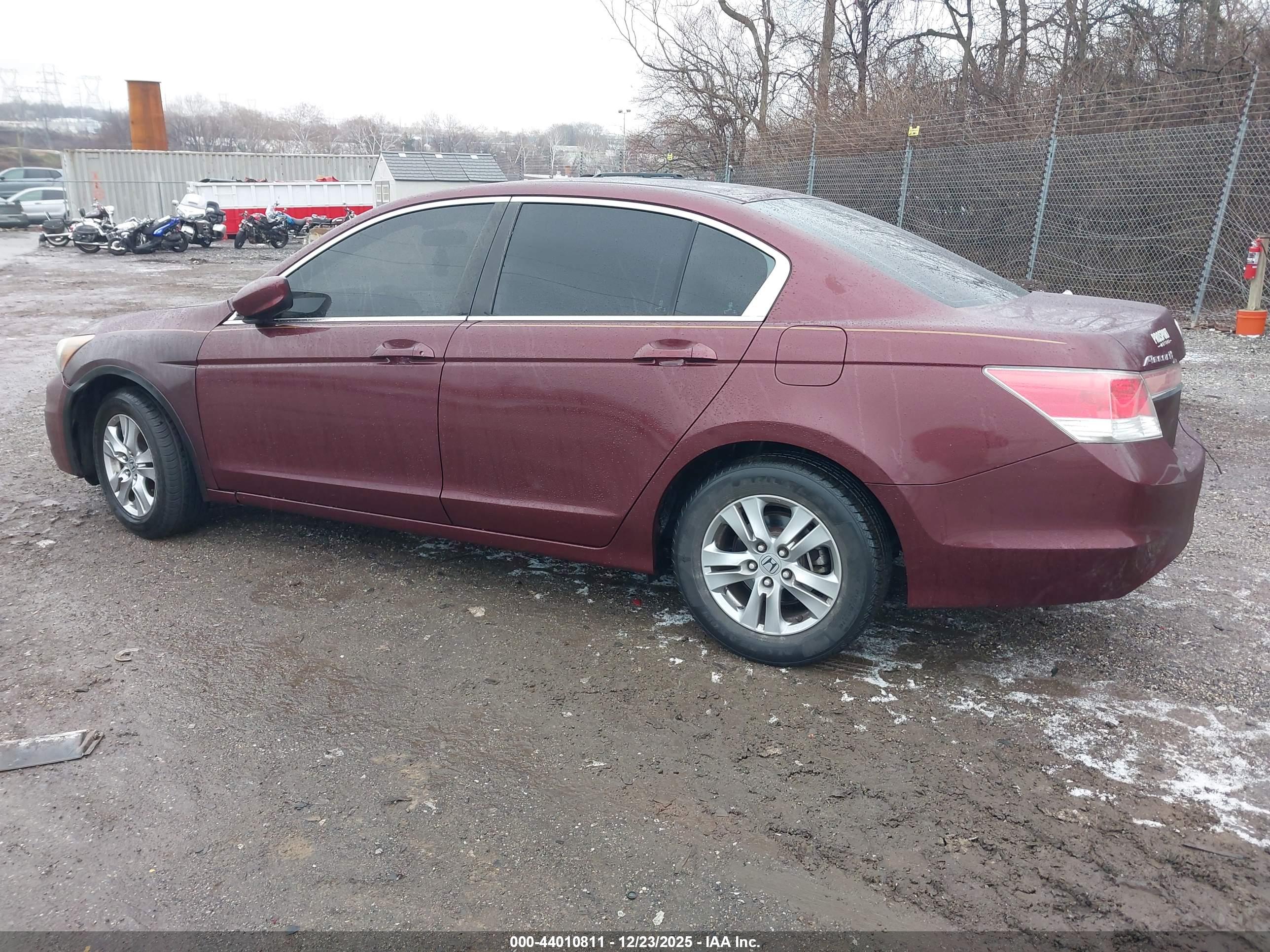 HONDA ACCORD image 3