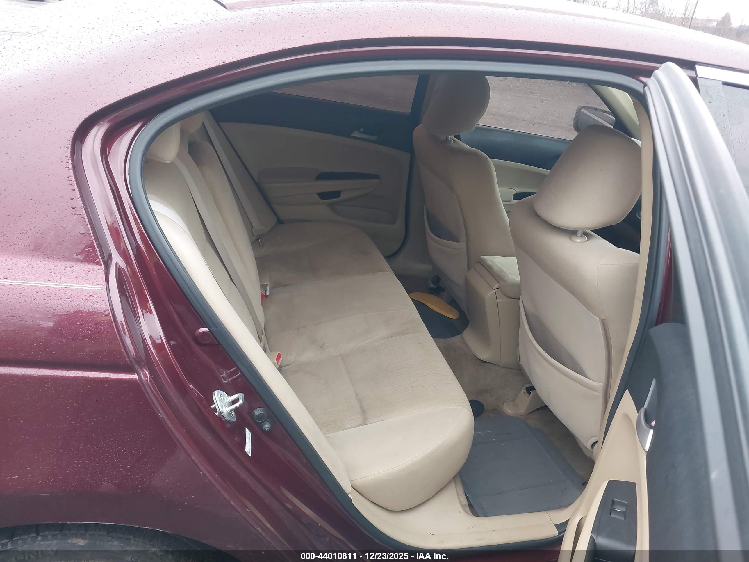 HONDA ACCORD image 8