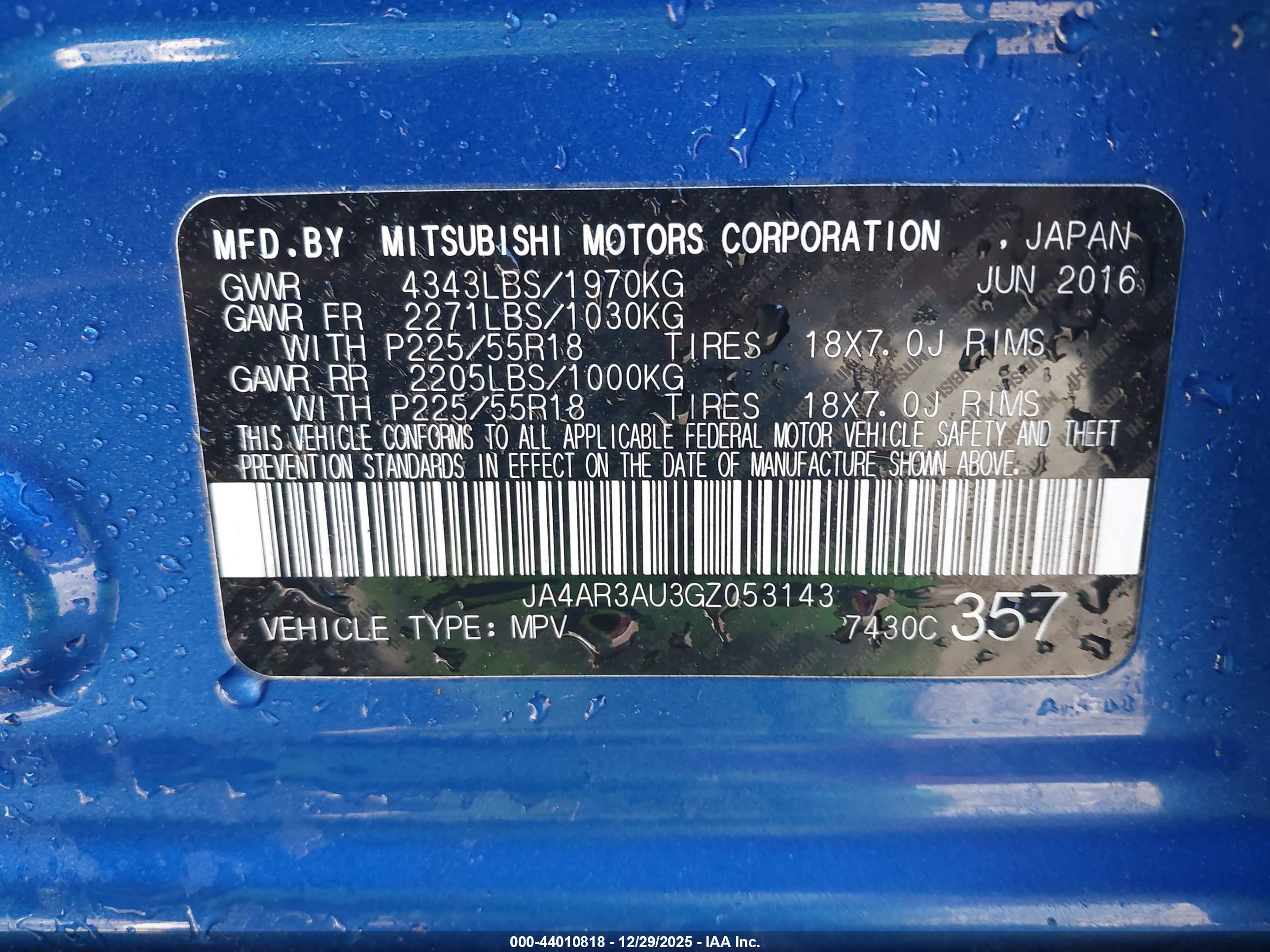 MITSUBISHI OUTLANDER image 9