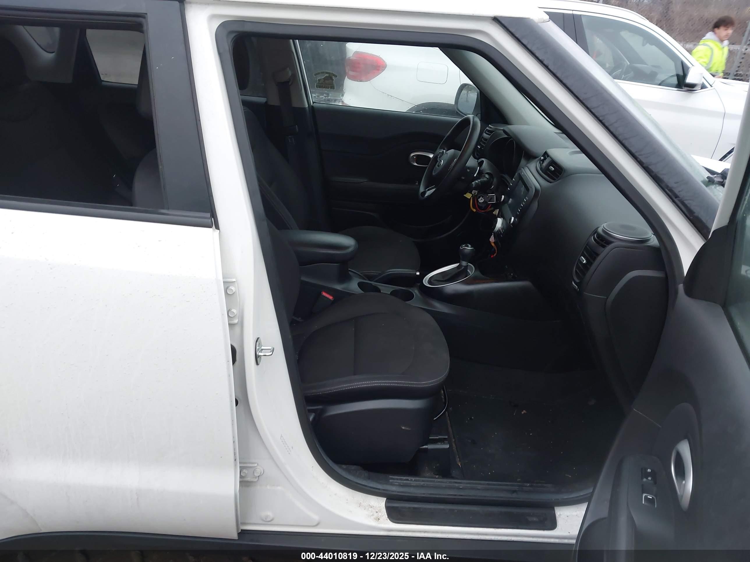 KIA SOUL image 5