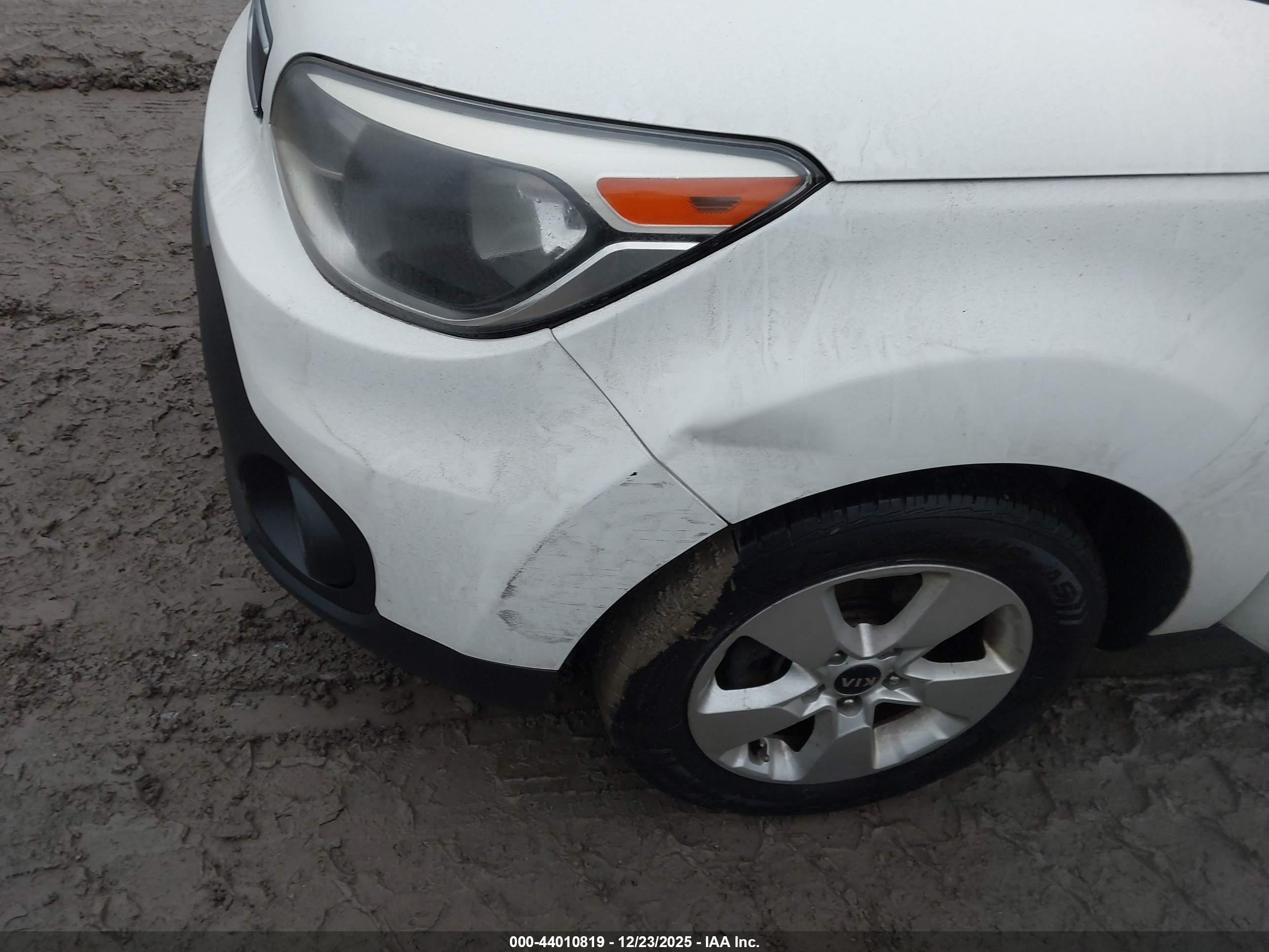 KIA SOUL image 6