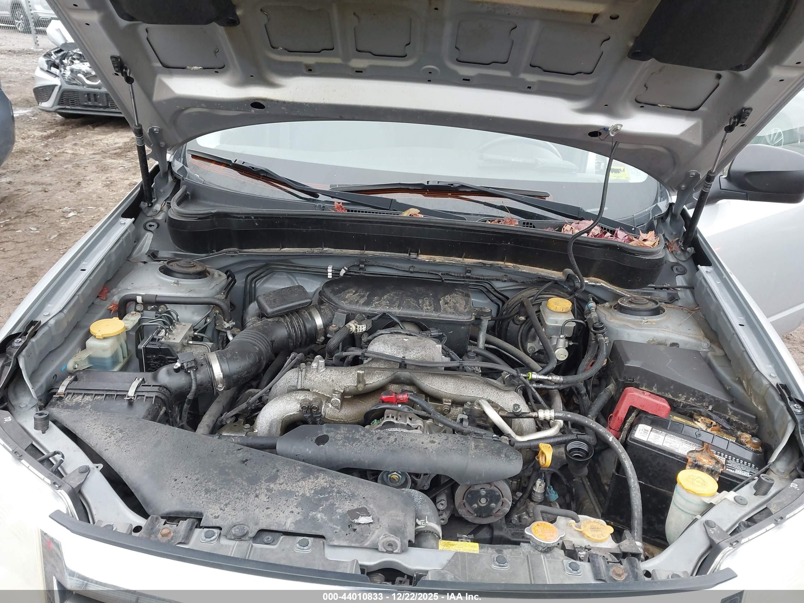 SUBARU FORESTER image 10