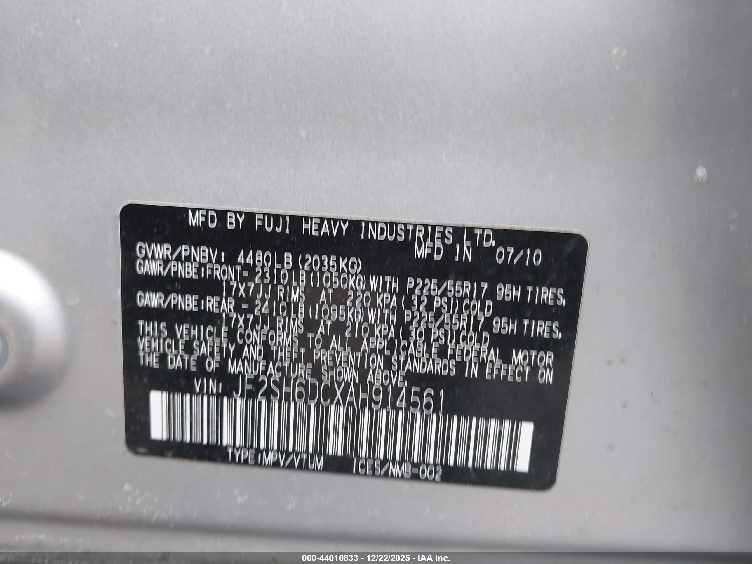 SUBARU FORESTER image 9