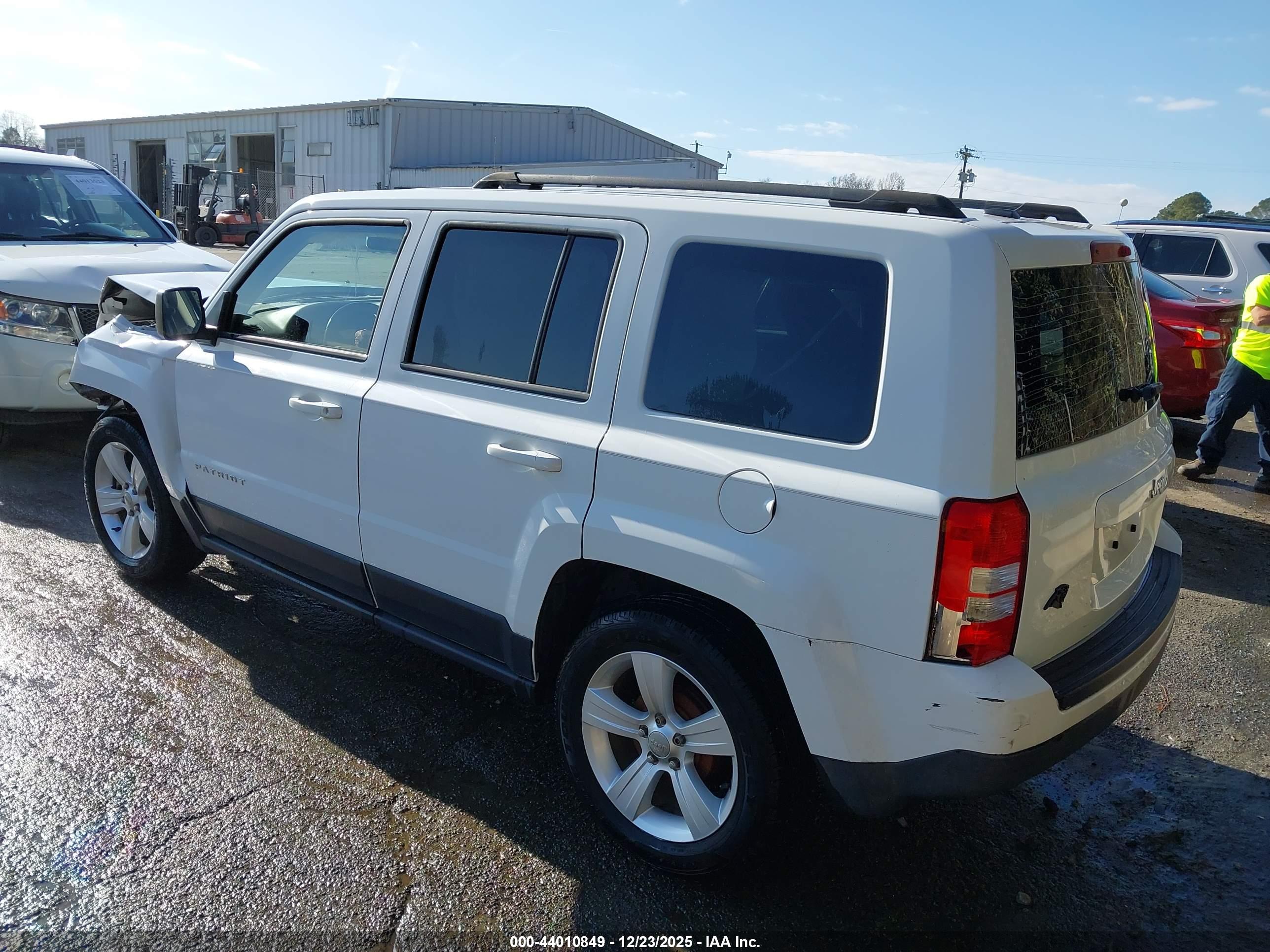 JEEP PATRIOT image 3