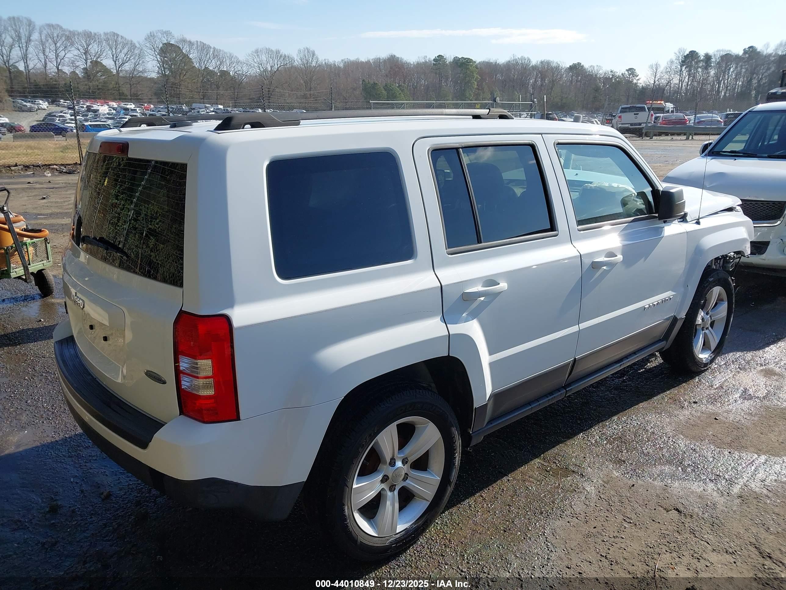 JEEP PATRIOT image 4