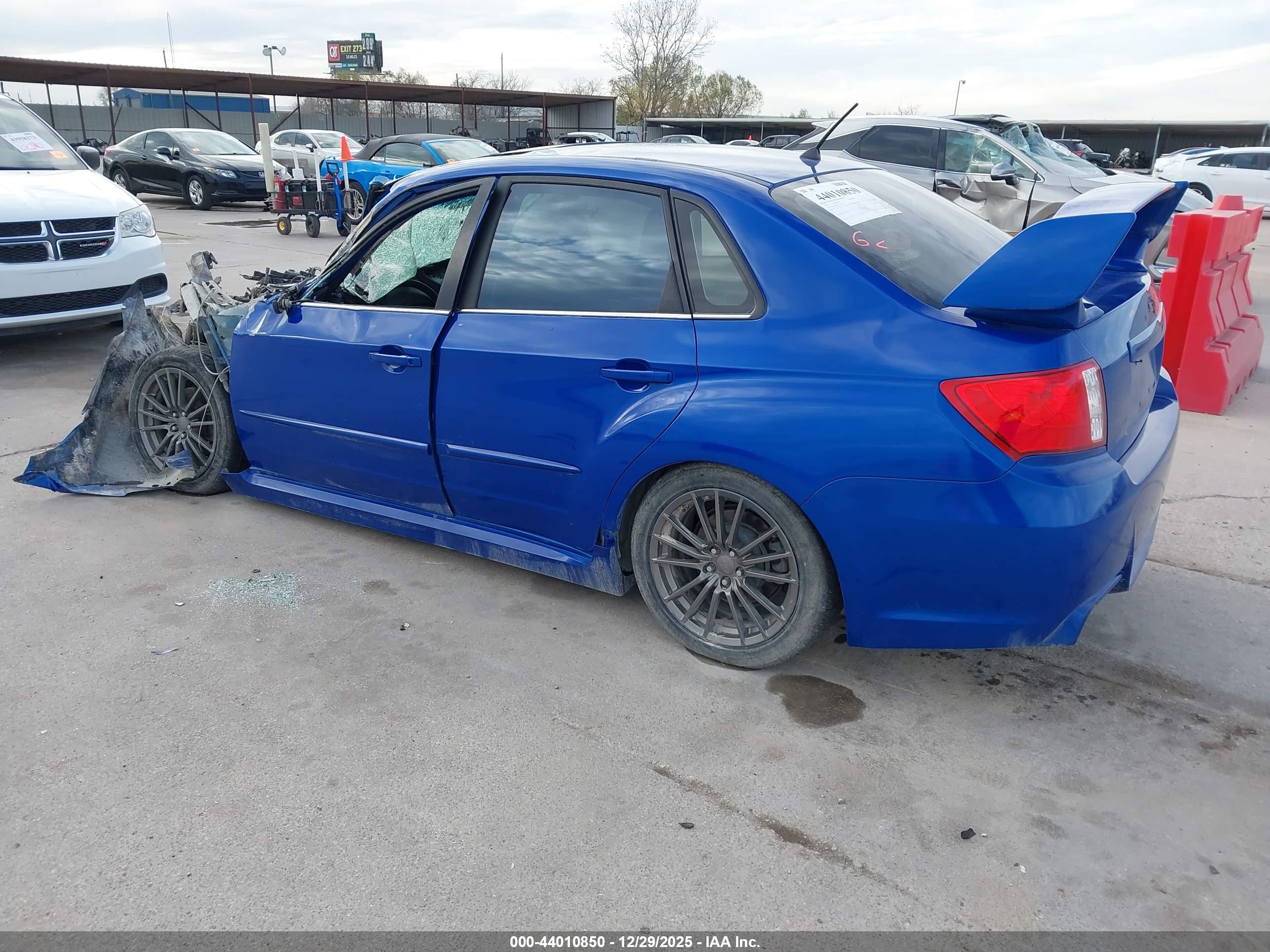 SUBARU IMPREZA image 3