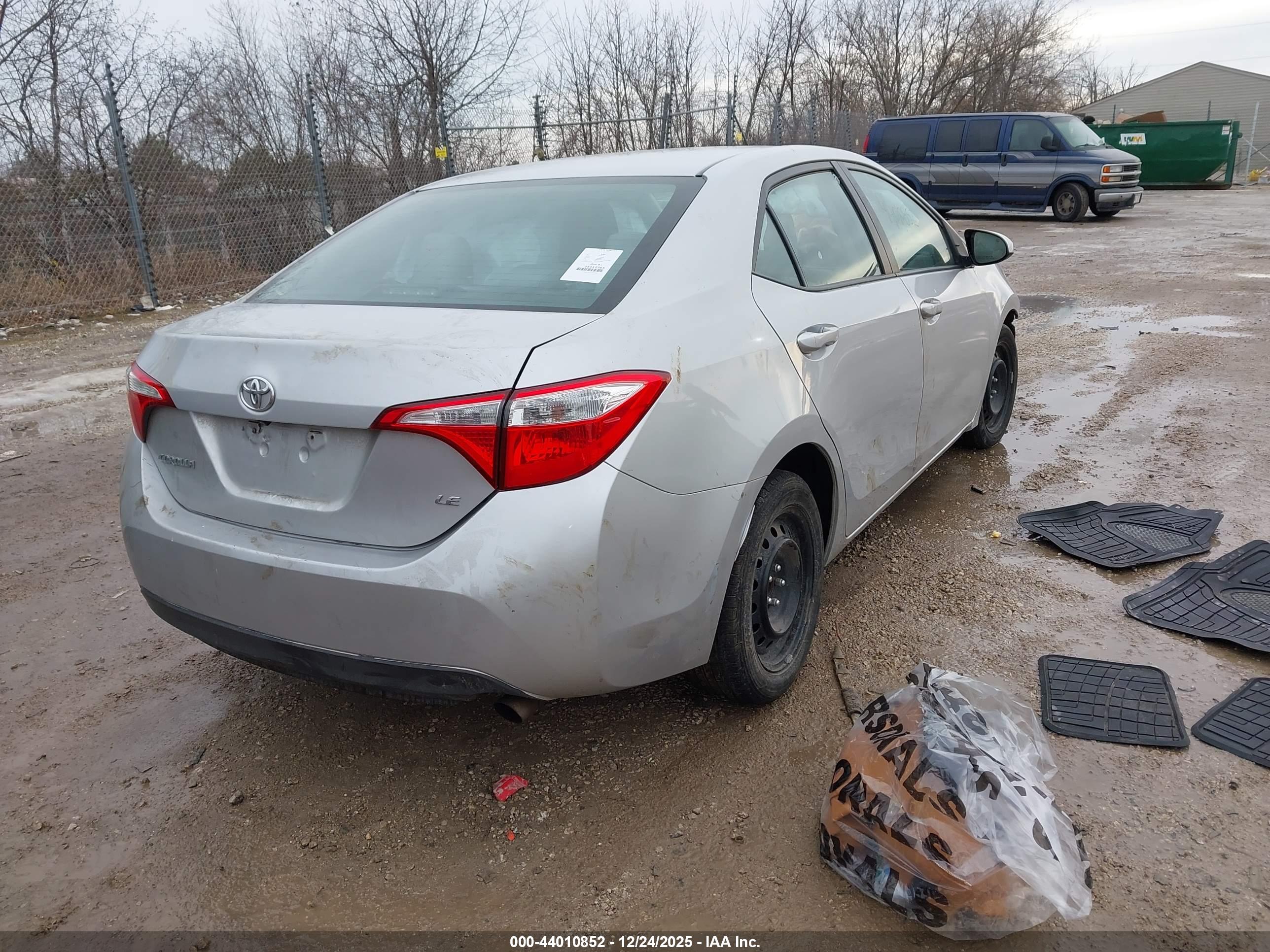 TOYOTA COROLLA image 4