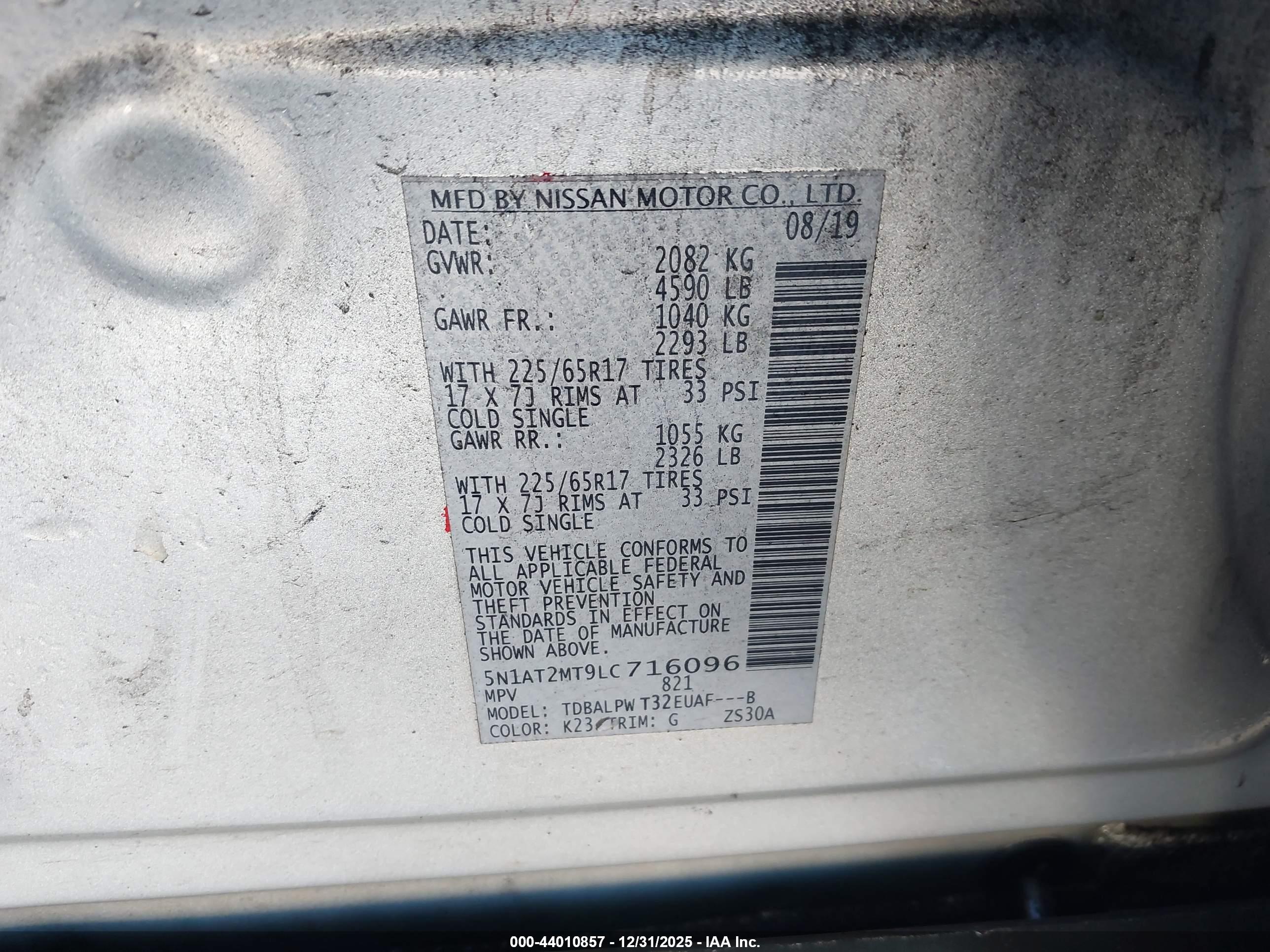 NISSAN ROGUE image 9